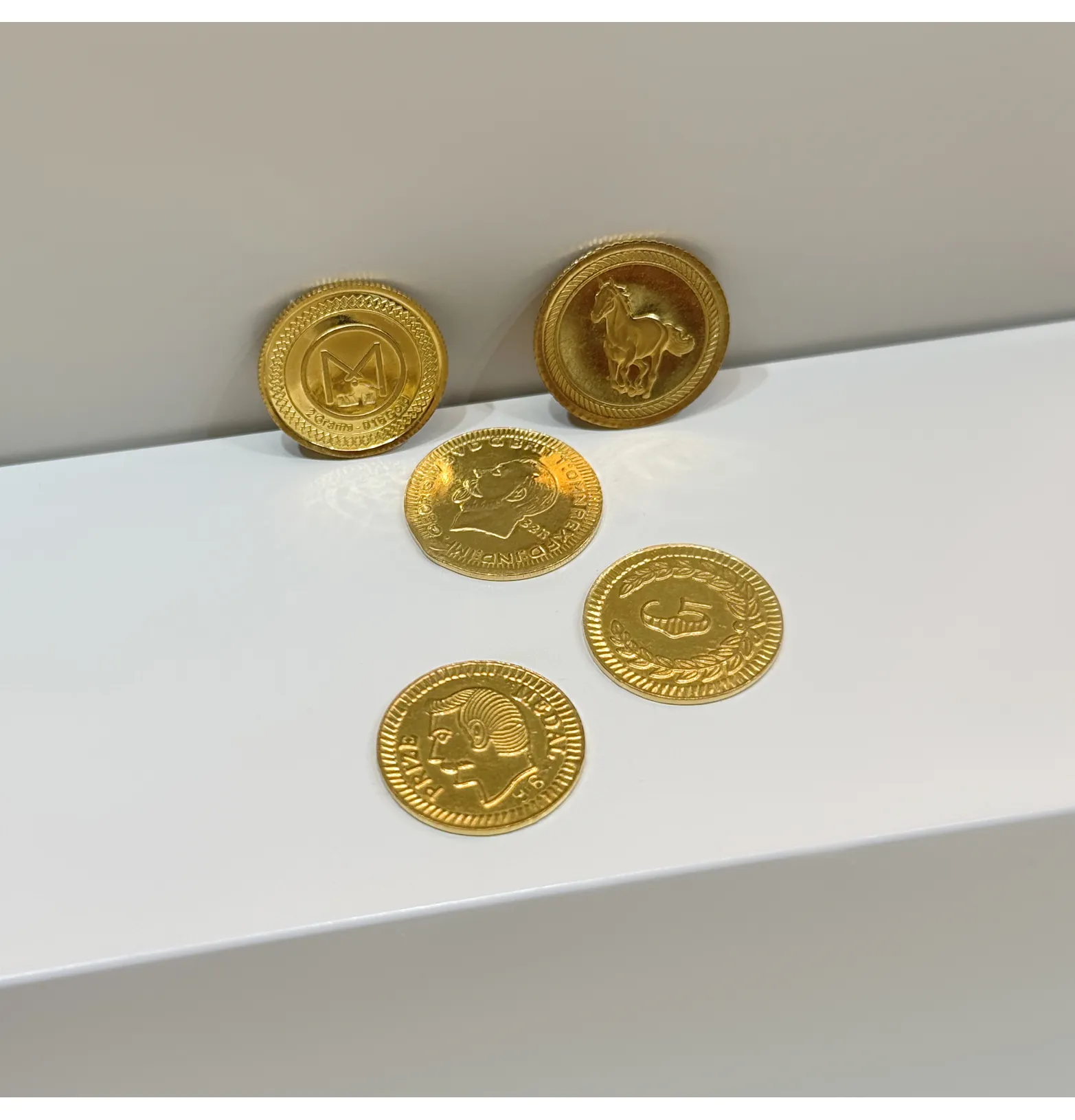 2 grams 22 karat gold coin