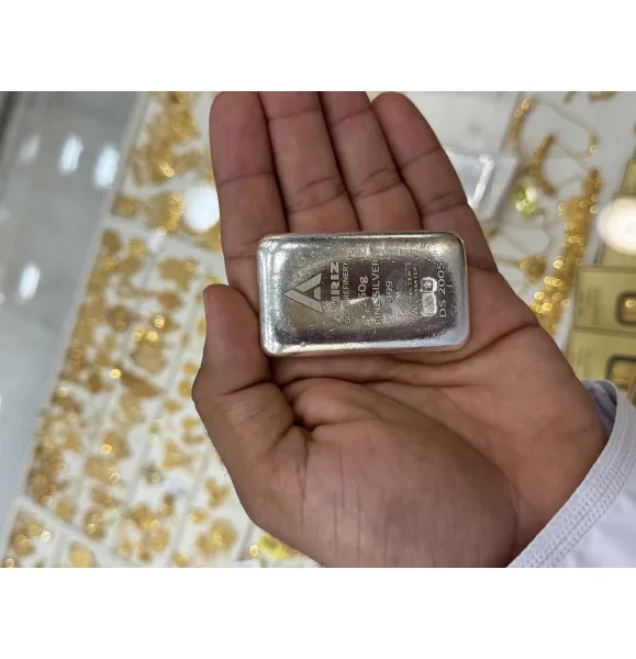 250 g 999 silver bar - purchase by whatsapp only 97111978 - (G-16)
