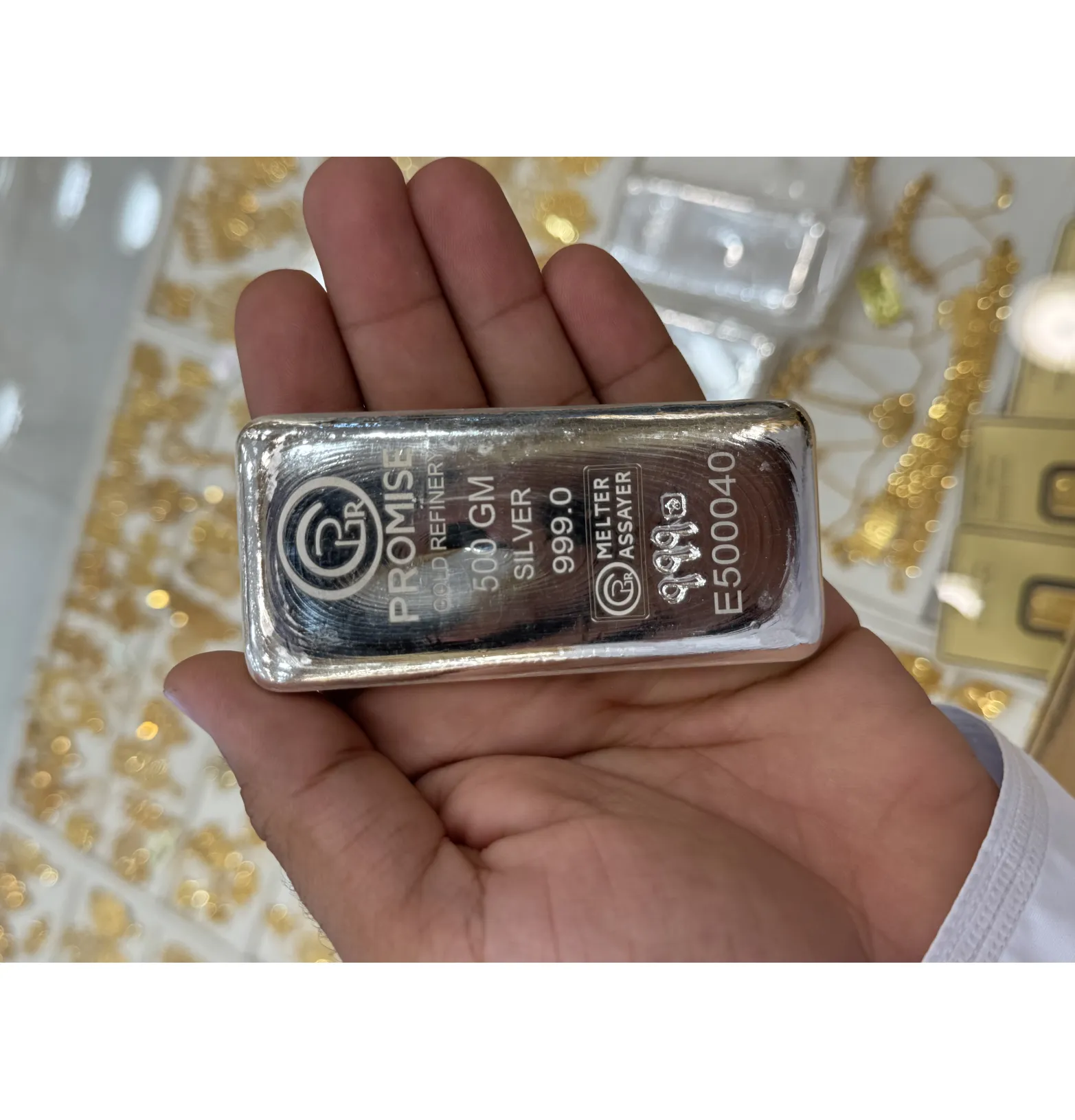 500g 999 silver bar - purchase by whatsapp only 97111978