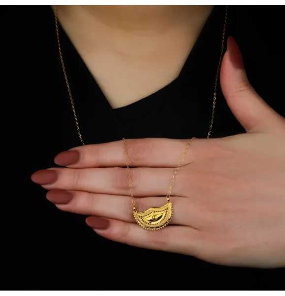 21-karat gold choker, made in Turkey