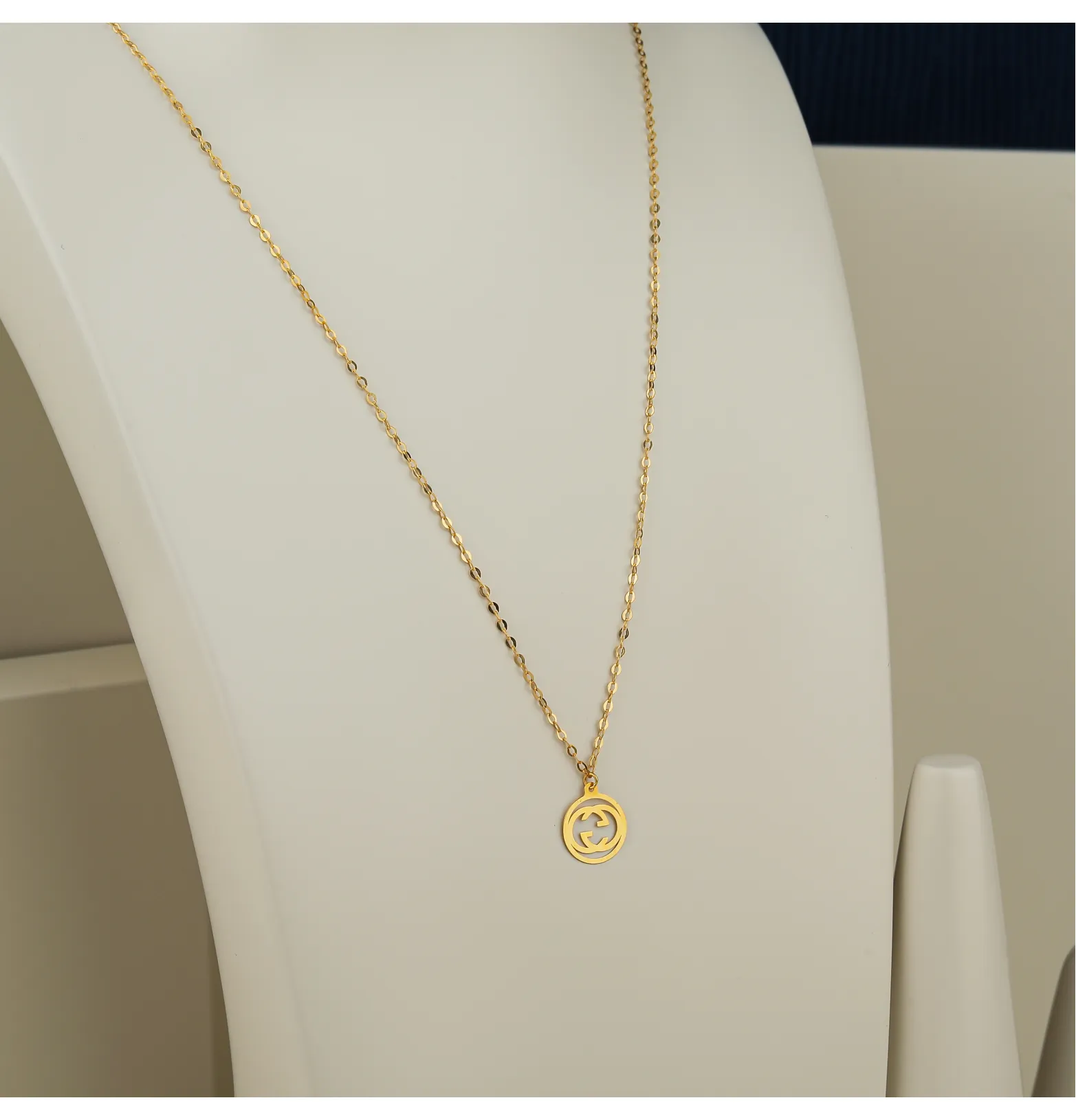 21-karat gold choker, made in Turkey