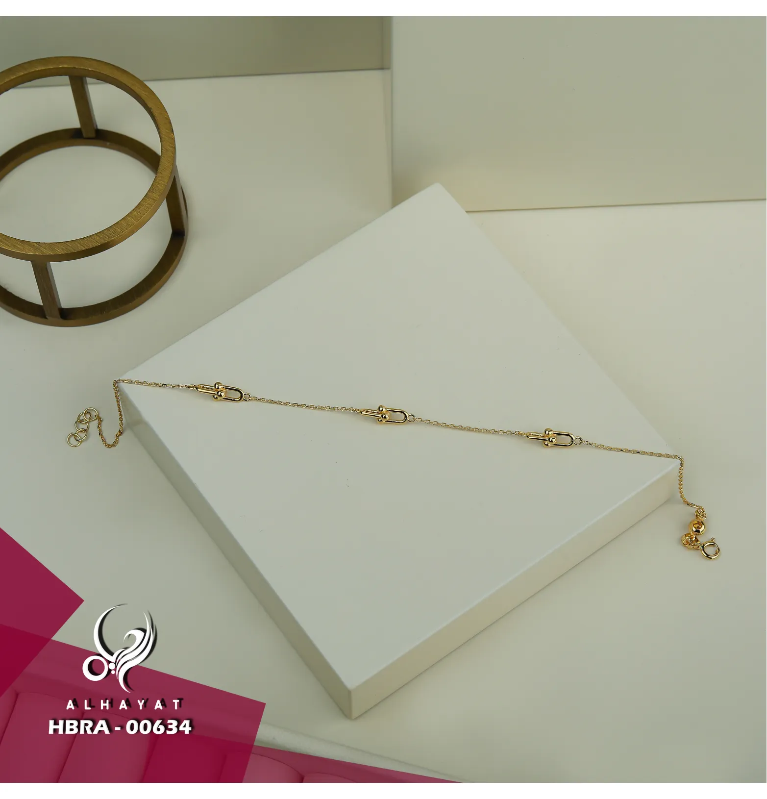 18 karat gold bracelet, made in Turkey