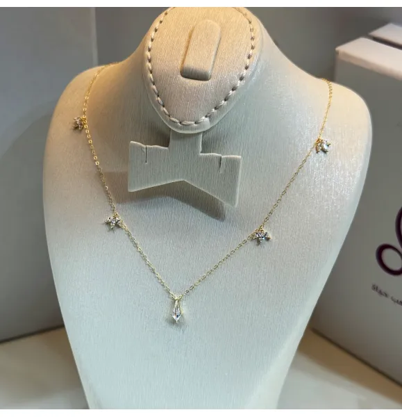 18 karat gold choker, made in Turkey