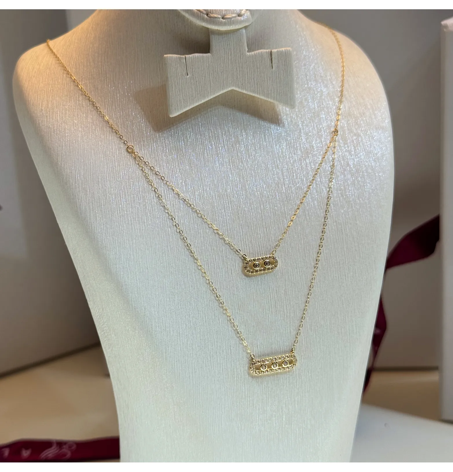 18 karat gold choker, made in Turkey
