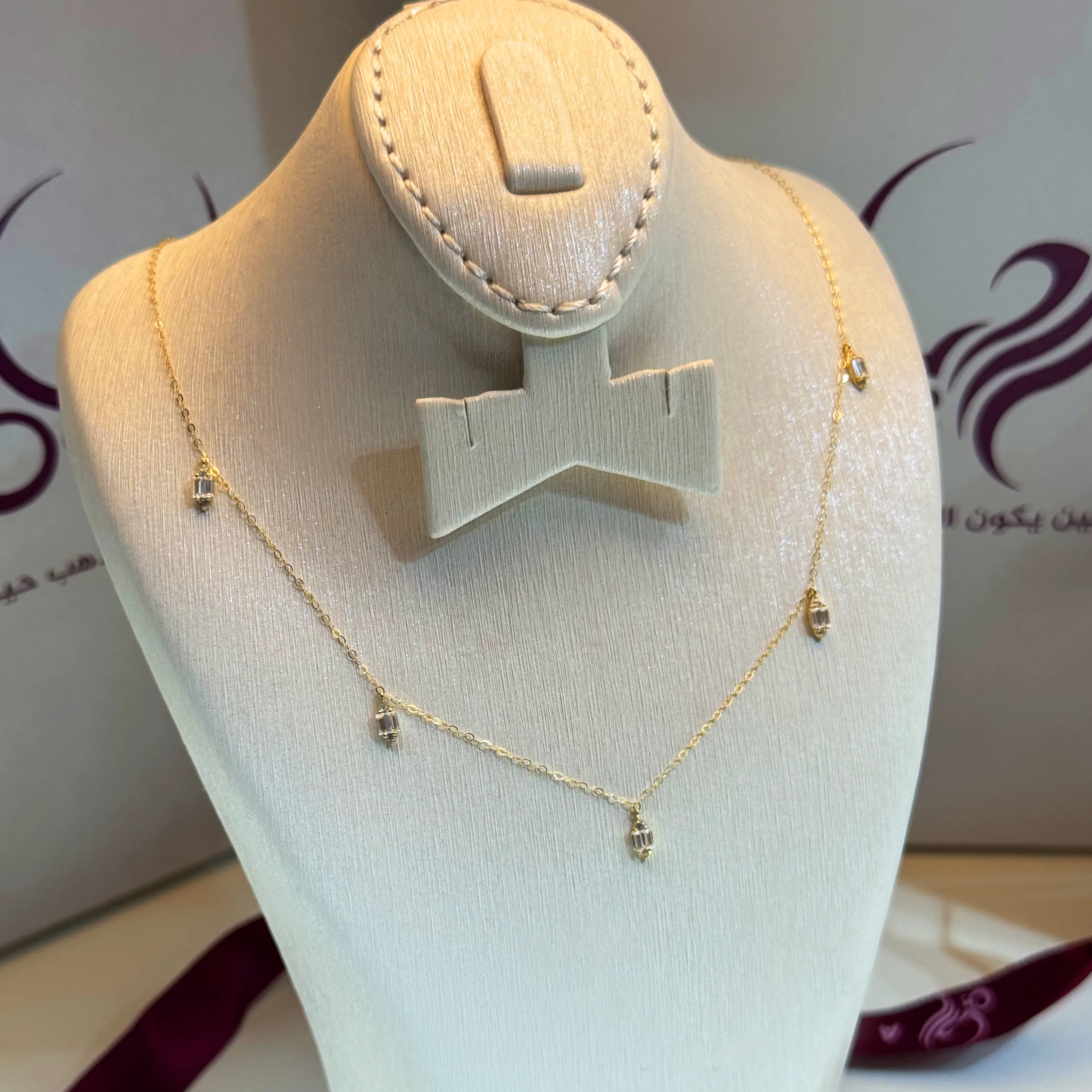 18 karat gold choker, made in Turkey