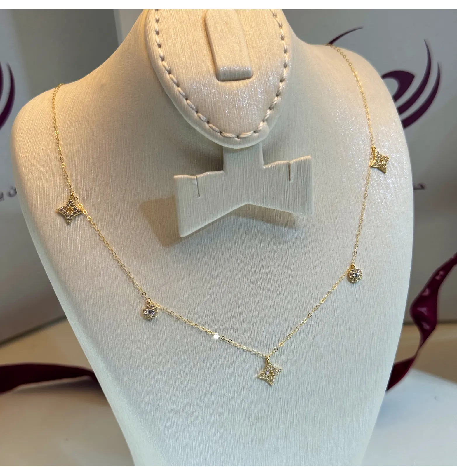 18 karat gold choker, made in Turkey