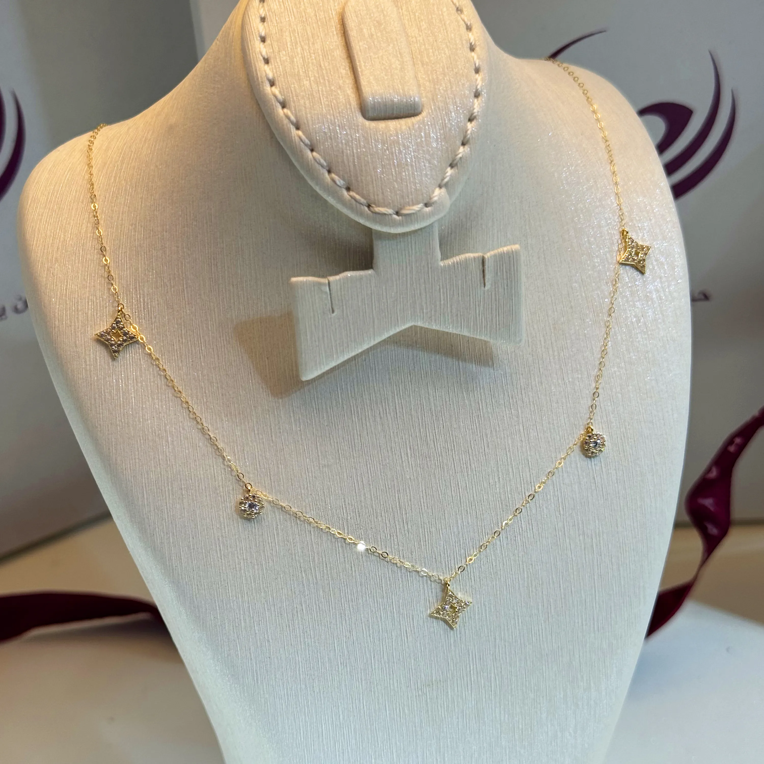 18 karat gold choker, made in Turkey