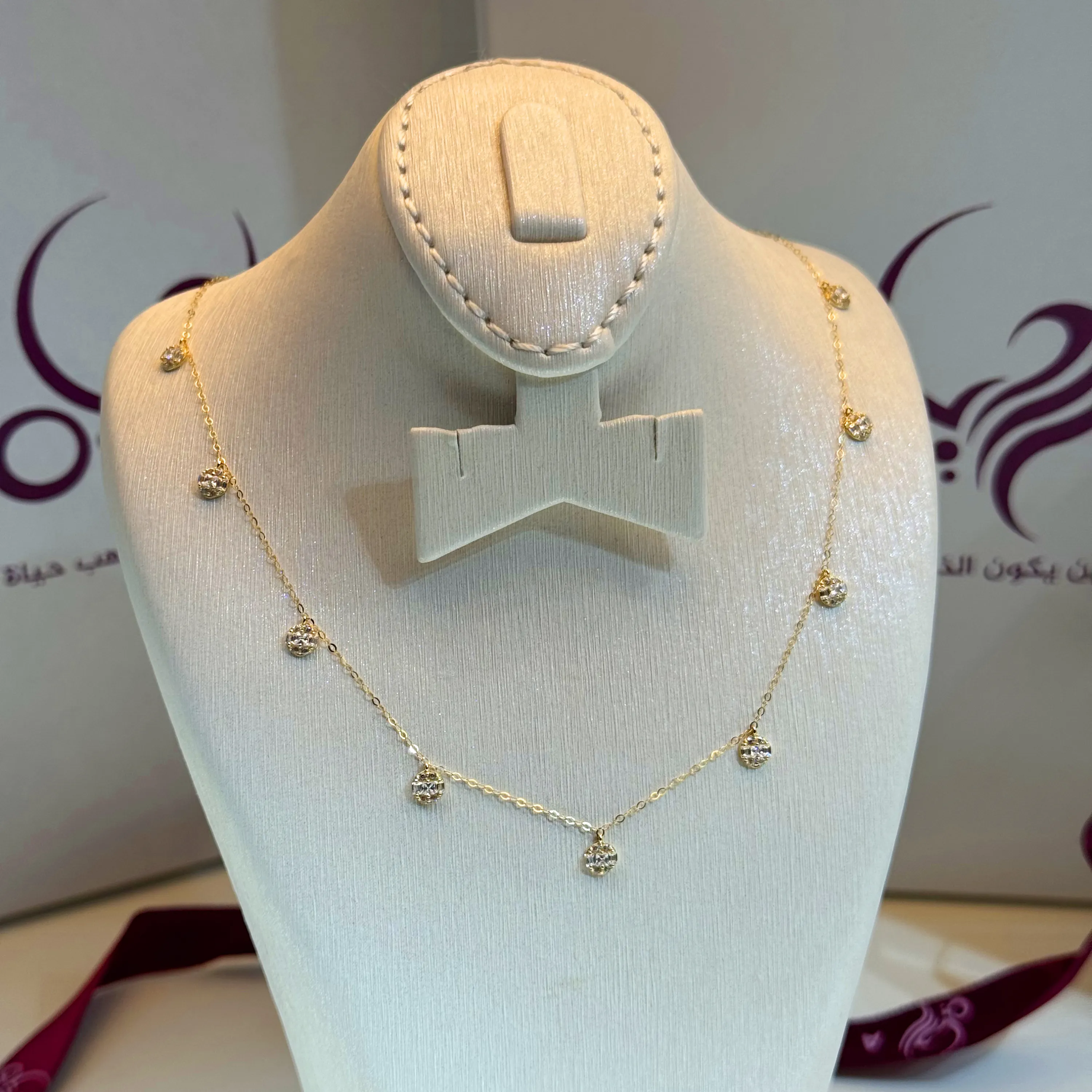 18 karat gold choker, made in Turkey