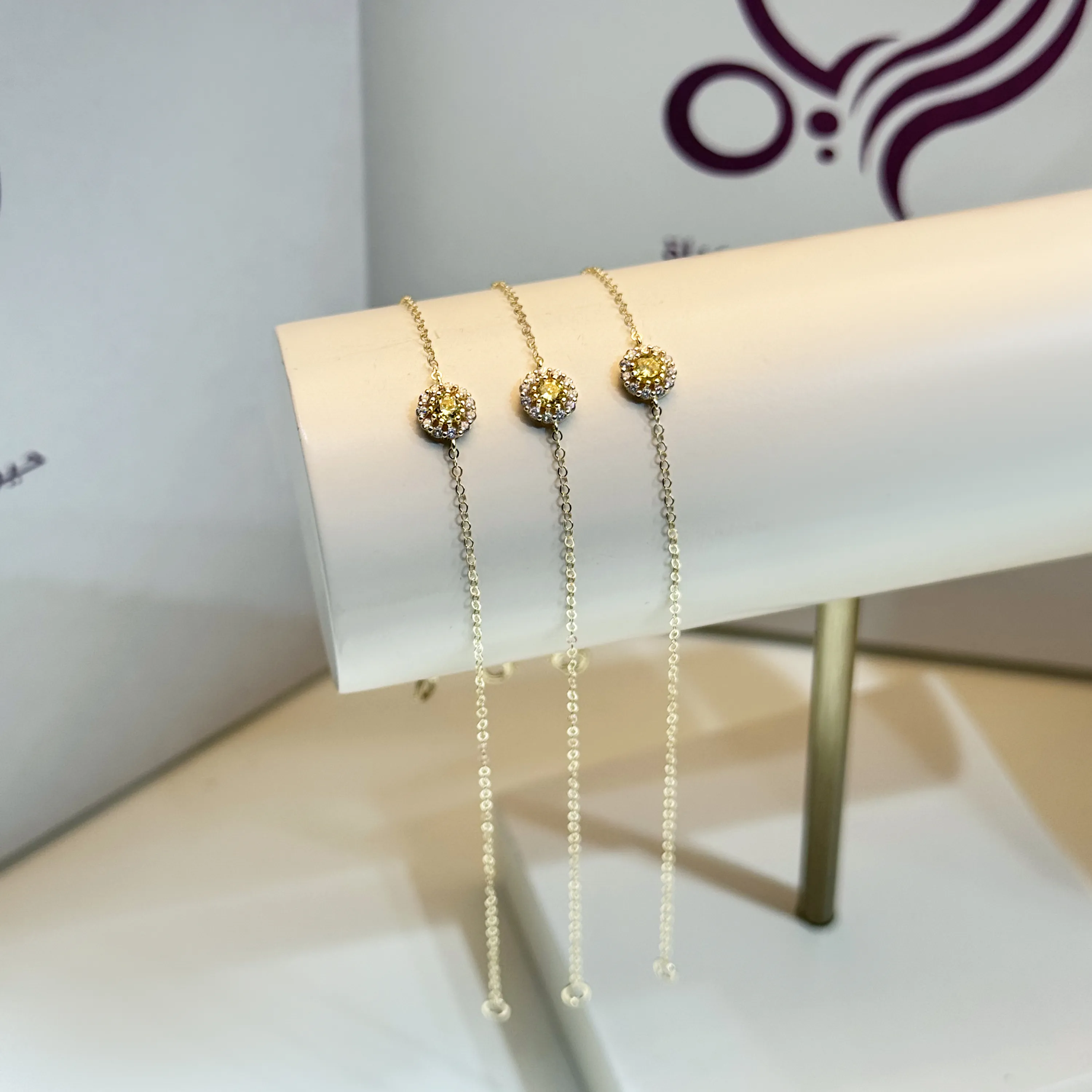 18 karat gold bracelet, made in Turkey