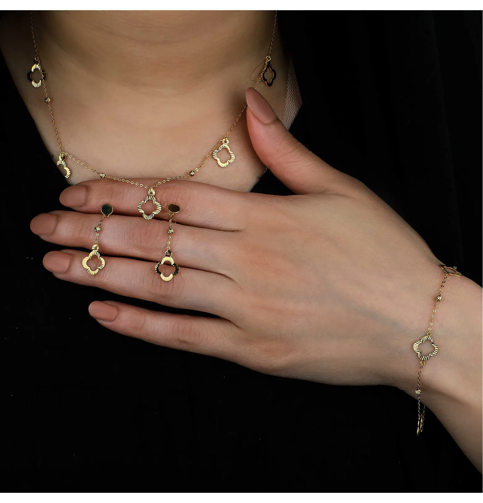 18 karat gold set, Turkish made
