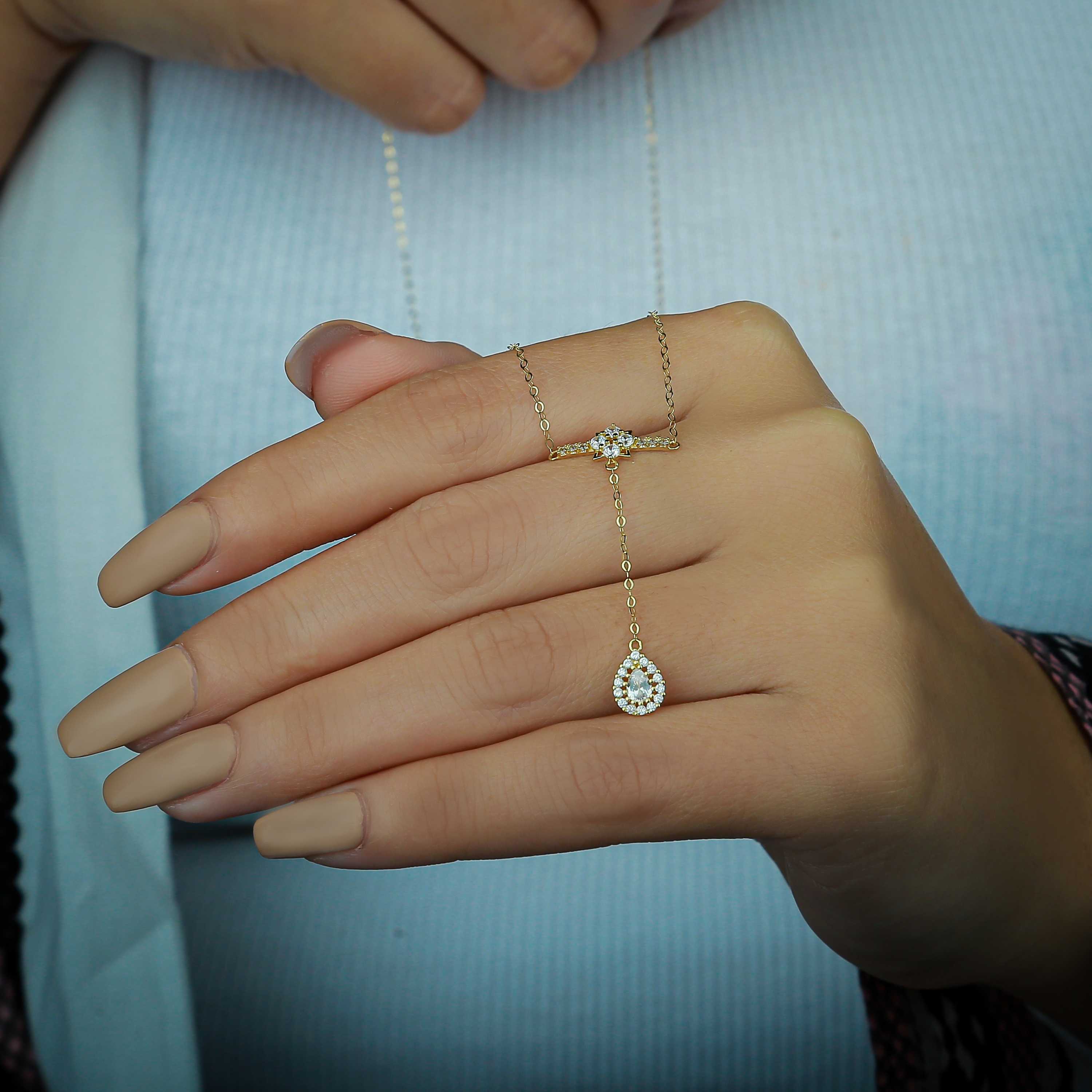 18 karat gold choker, made in Turkey