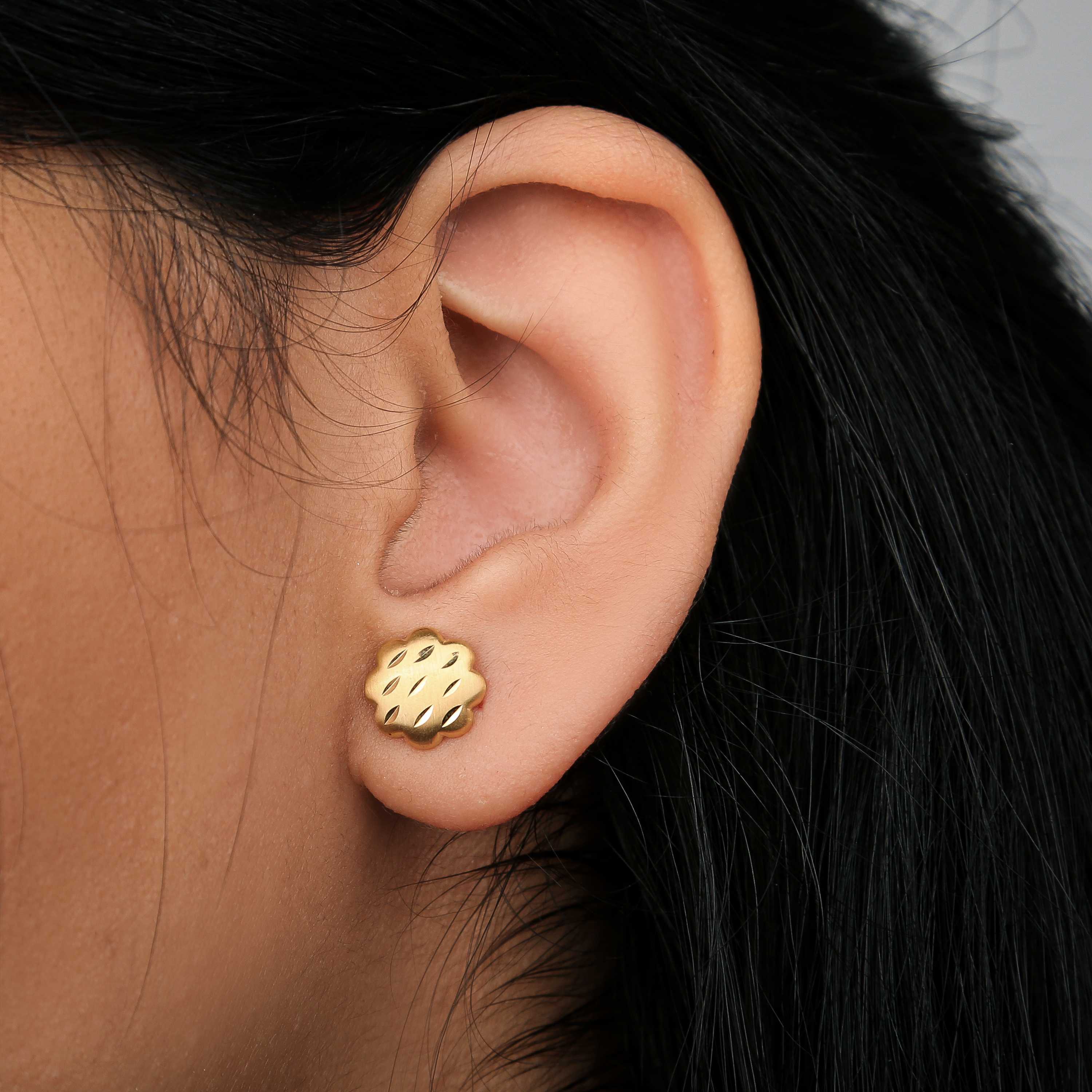 18 karat gold net ring, made in Turkey