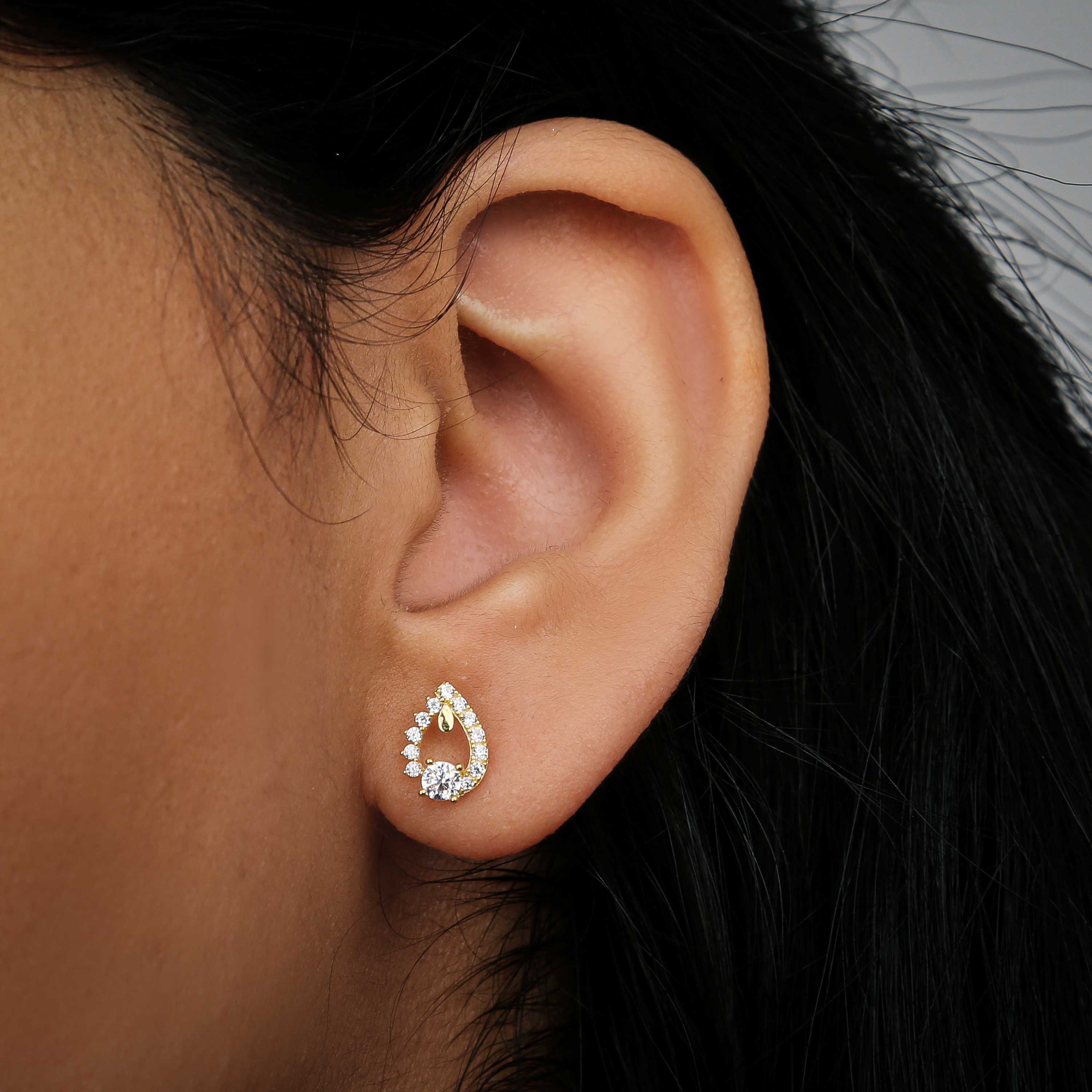 18 karat gold net ring, made in Turkey