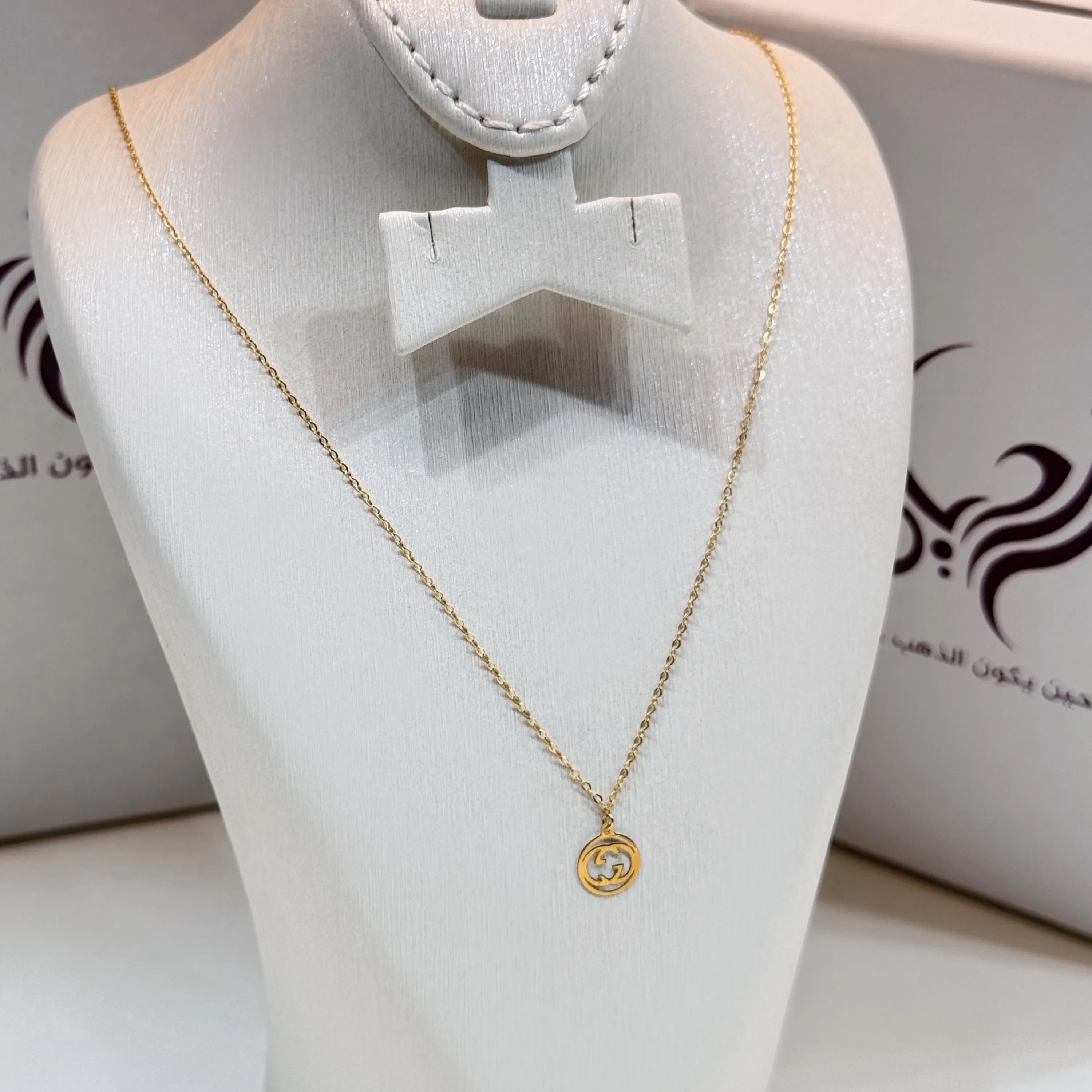 21-karat gold choker, Turkish made