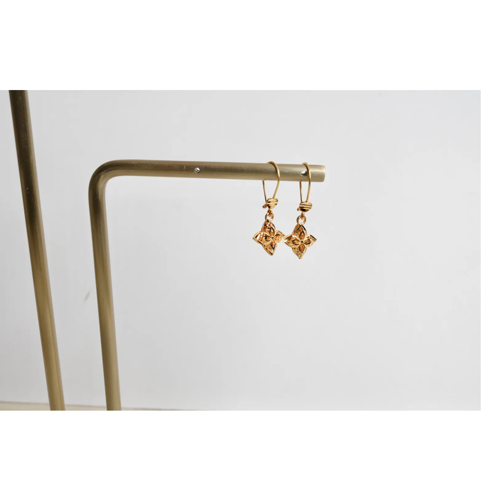 Children's earrings with a 21-karat gold pendant, Turkish made