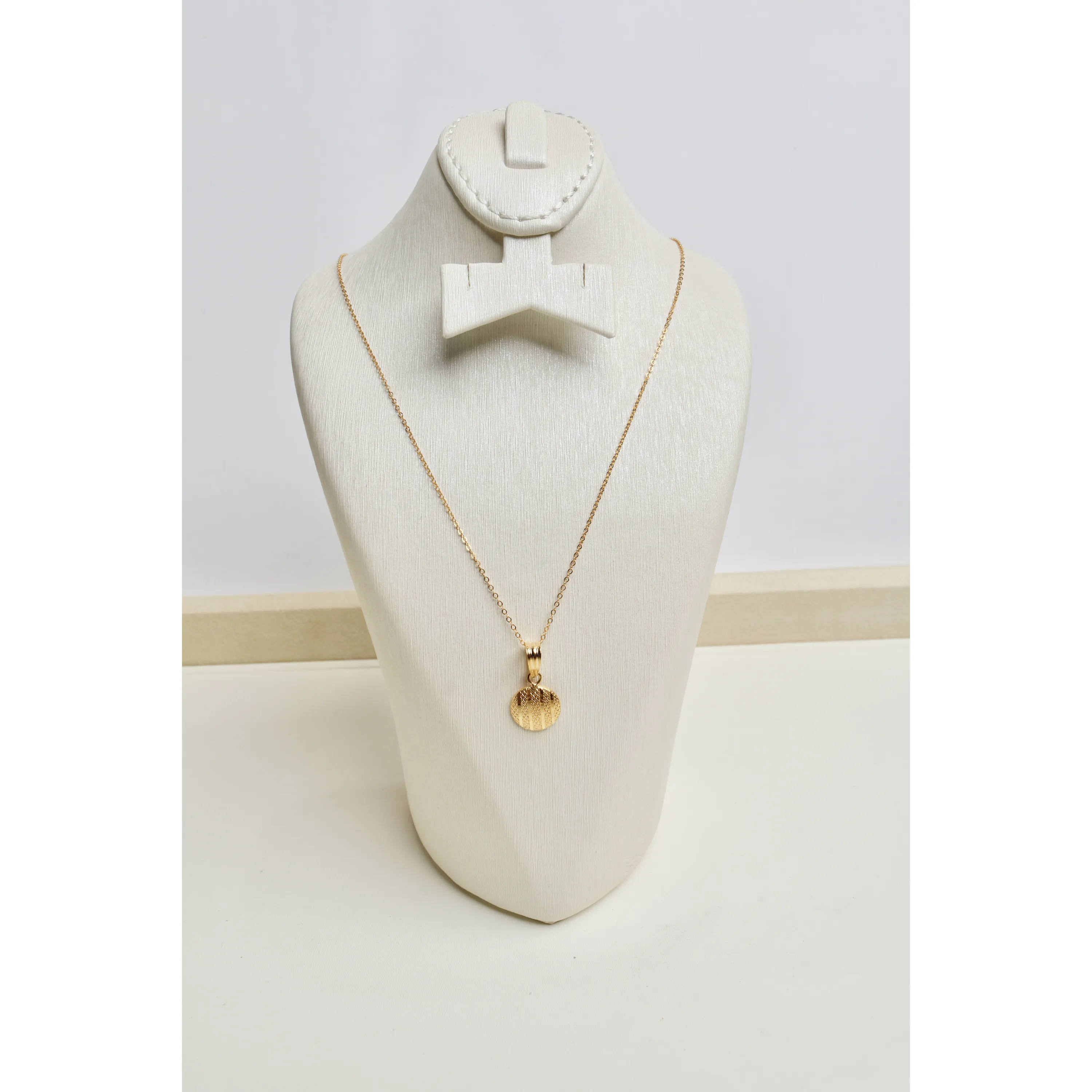 21-karat gold choker, Turkish made