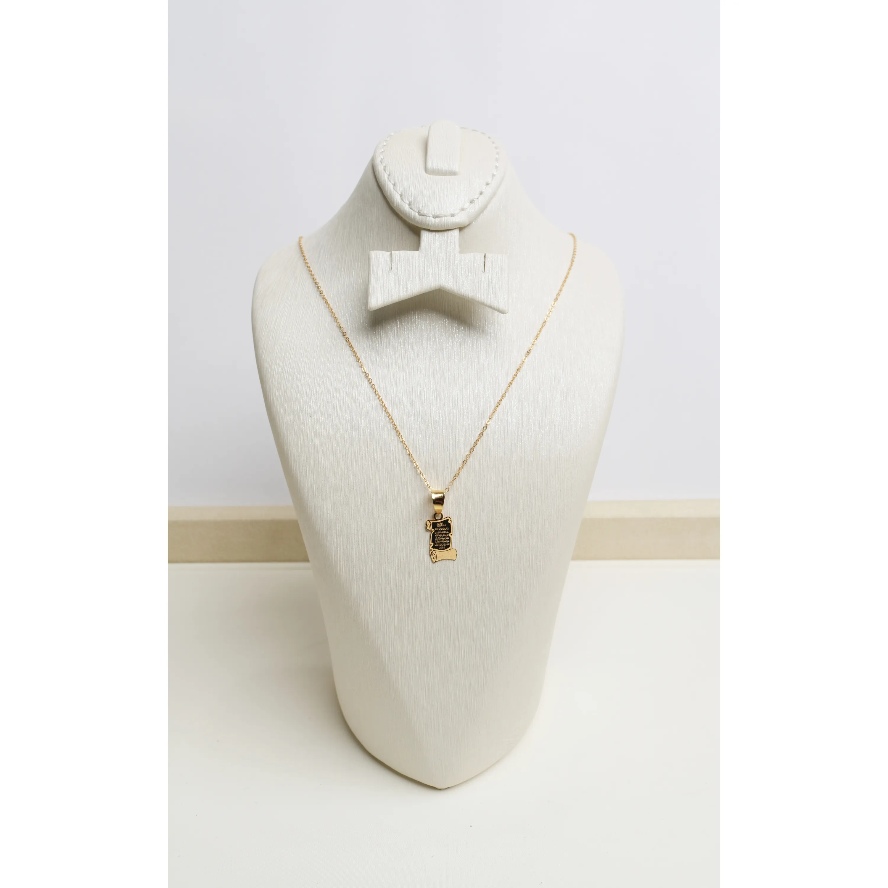 21-karat gold choker, Turkish made