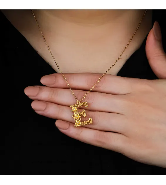 21-karat gold choker, made in Turkey