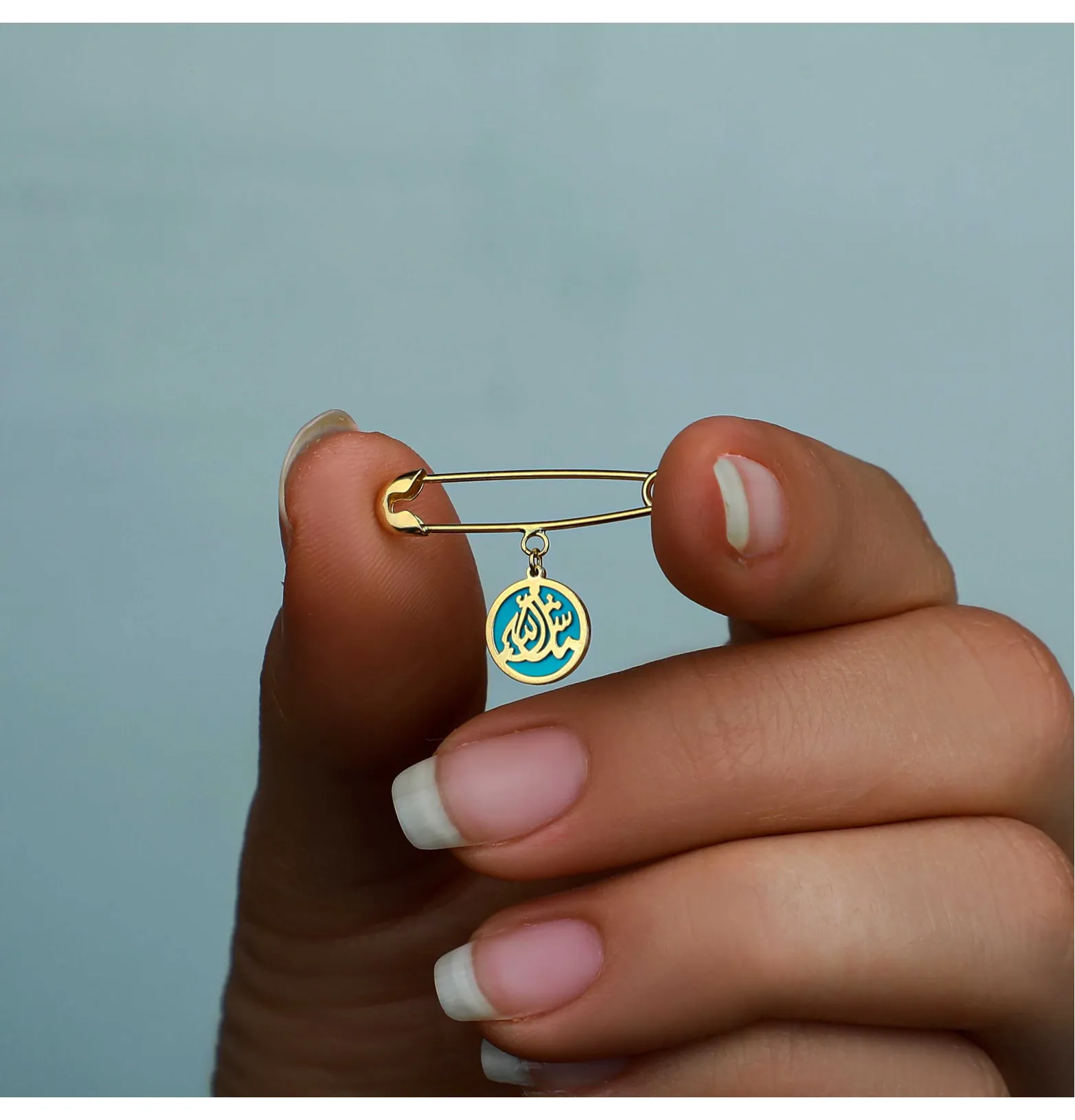 18 karat gold brooch, Turkish made