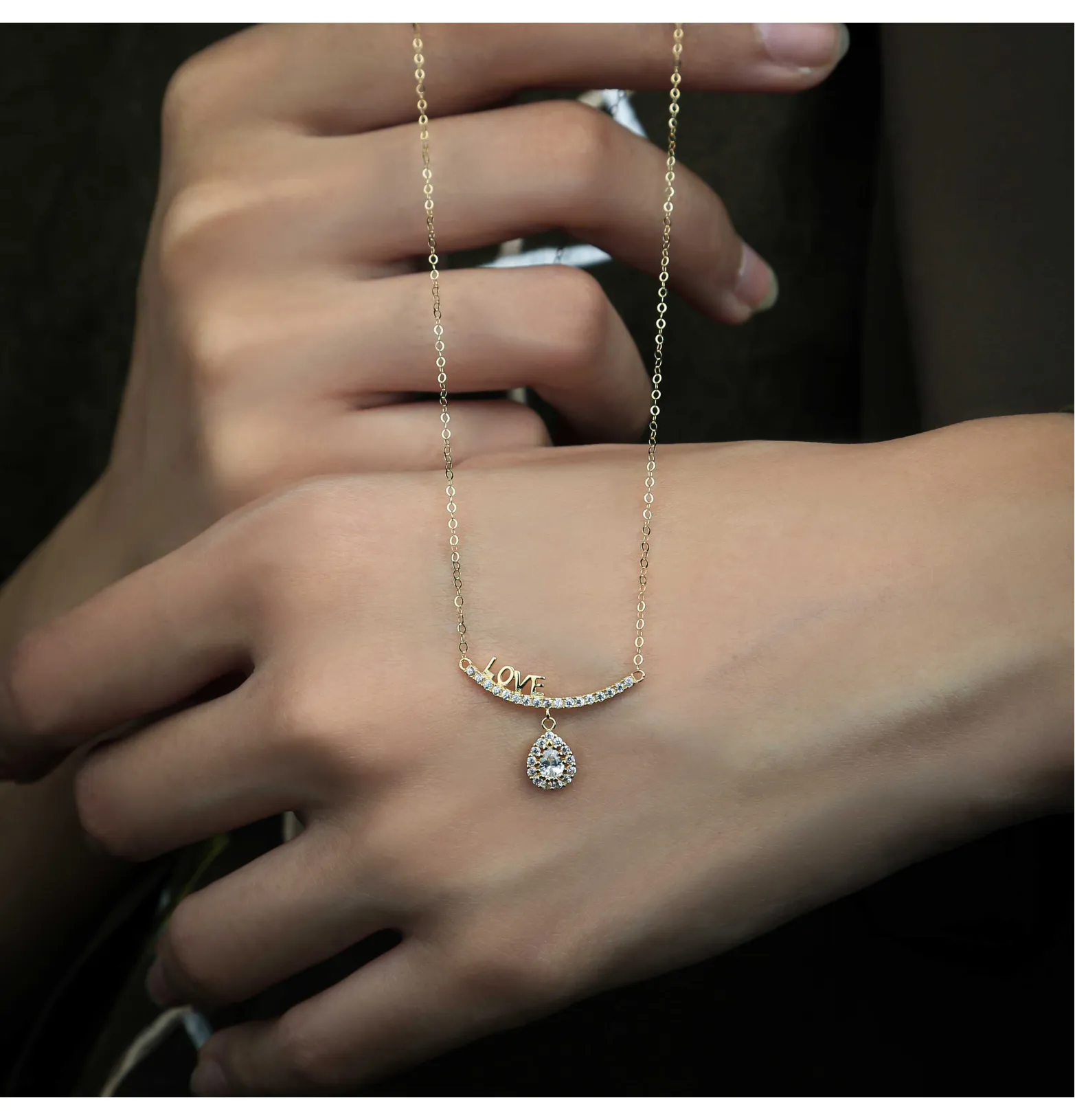 18 karat gold choker, made in Turkey