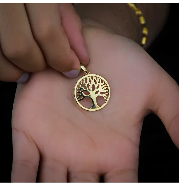 18k gold heart pendant, made in Turkey