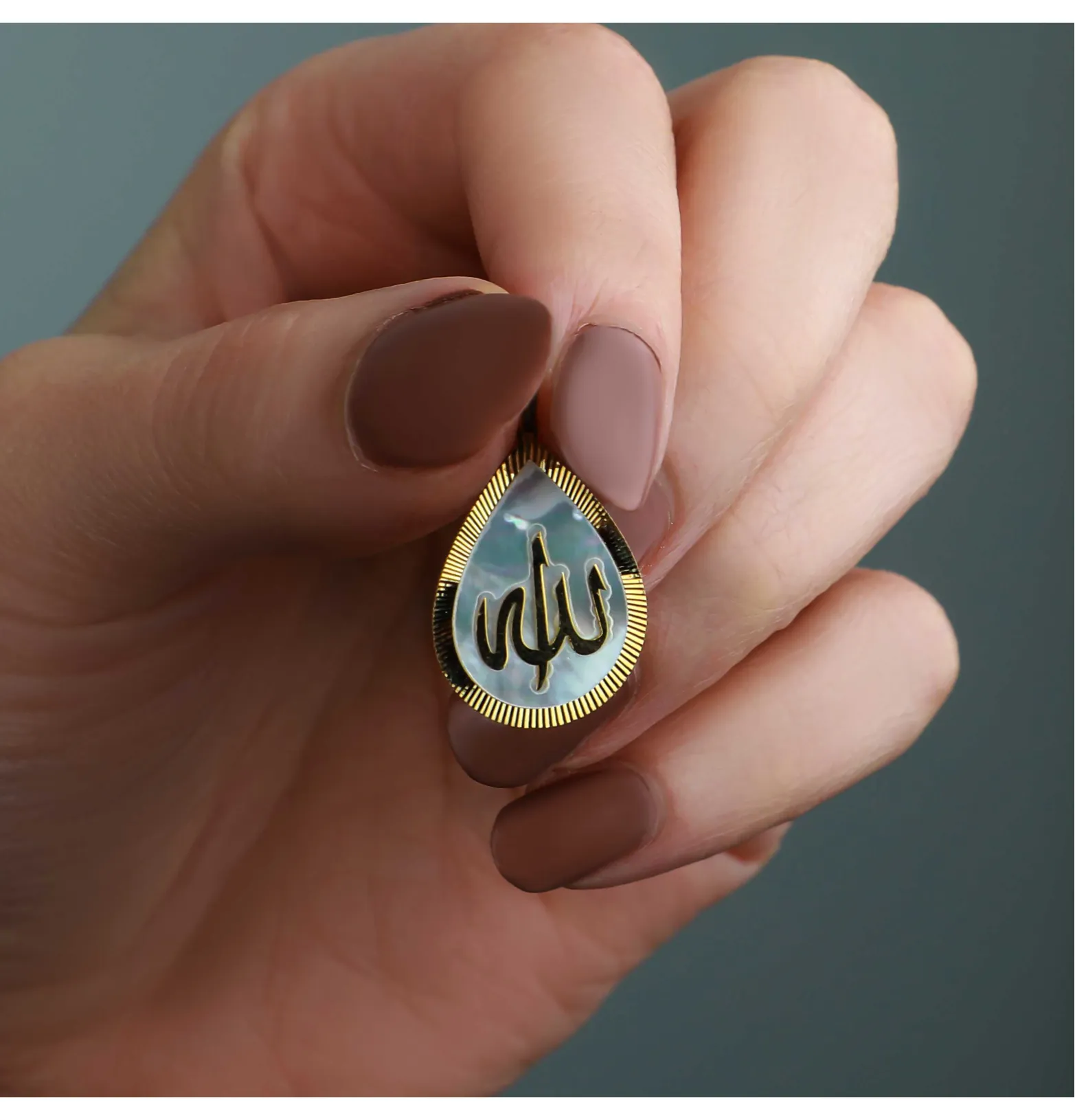18k gold heart pendant, made in Turkey