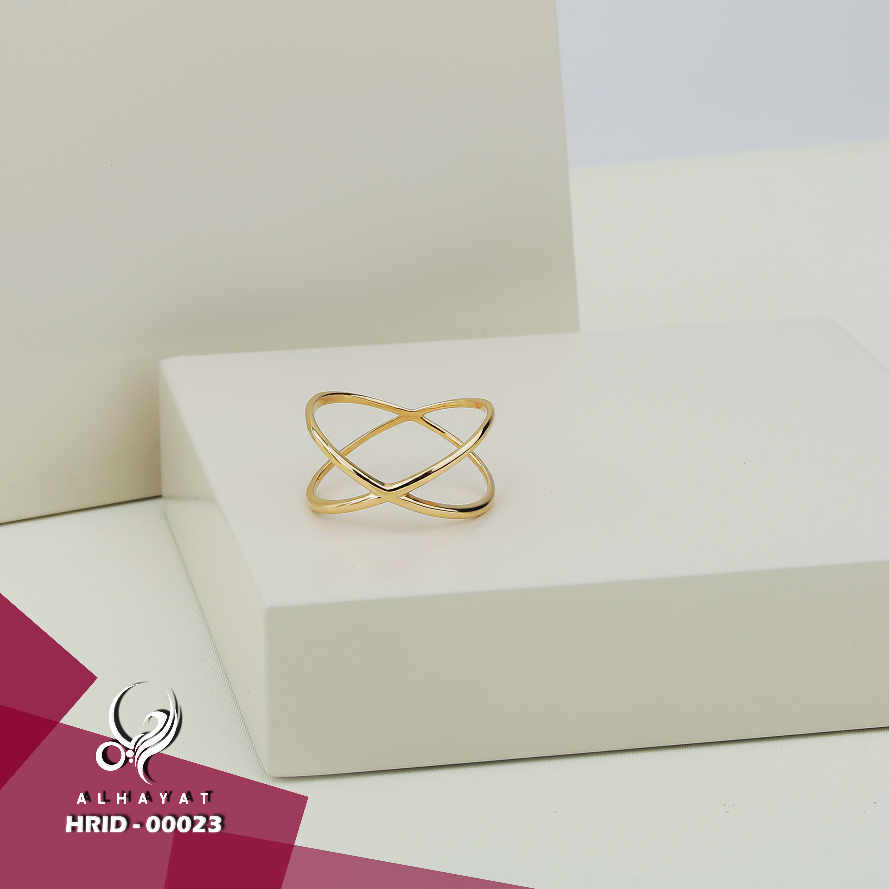 18 karat gold wedding ring, made in Turkey