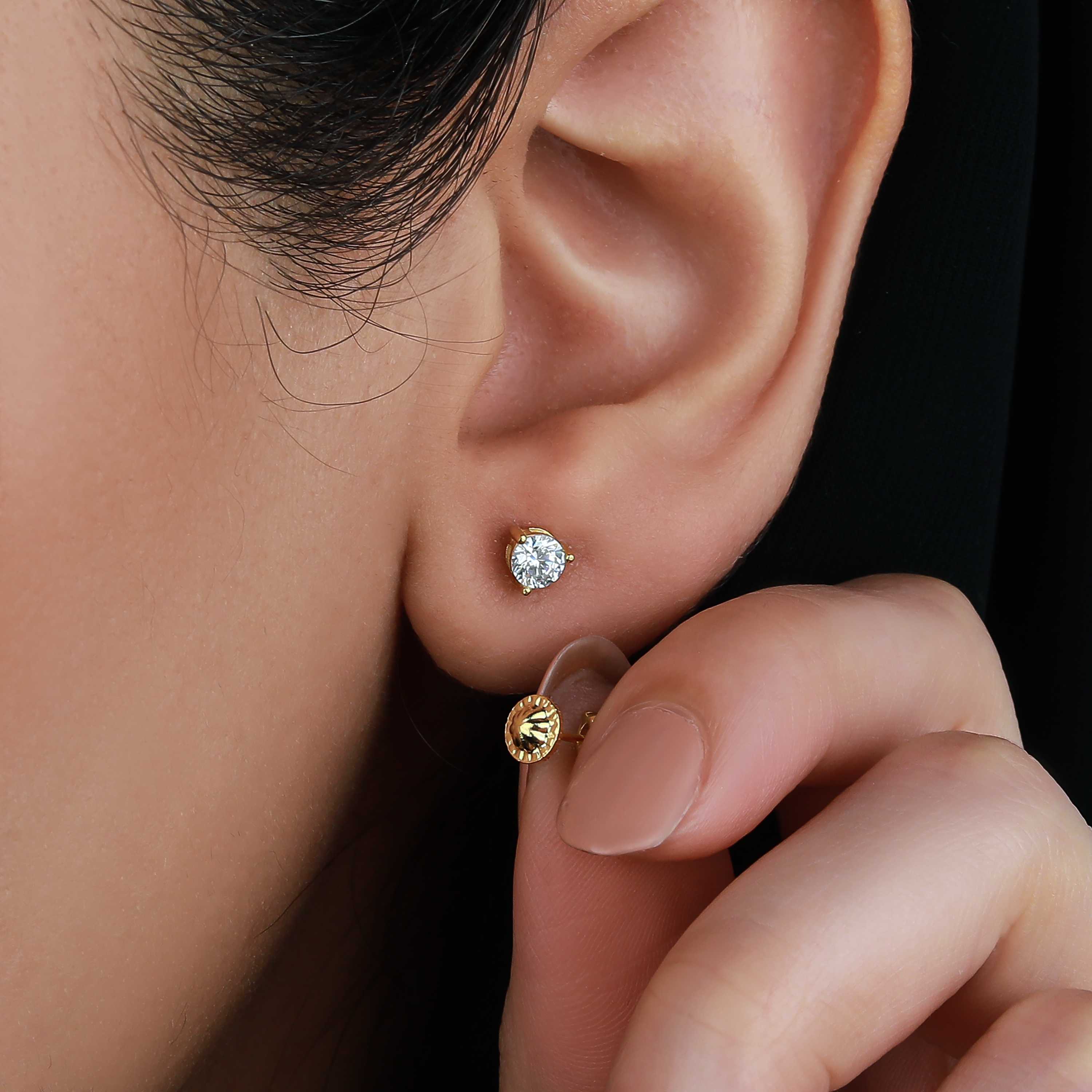 18 karat gold net ring, made in Turkey 18 karat gold net ring, made in Turkey