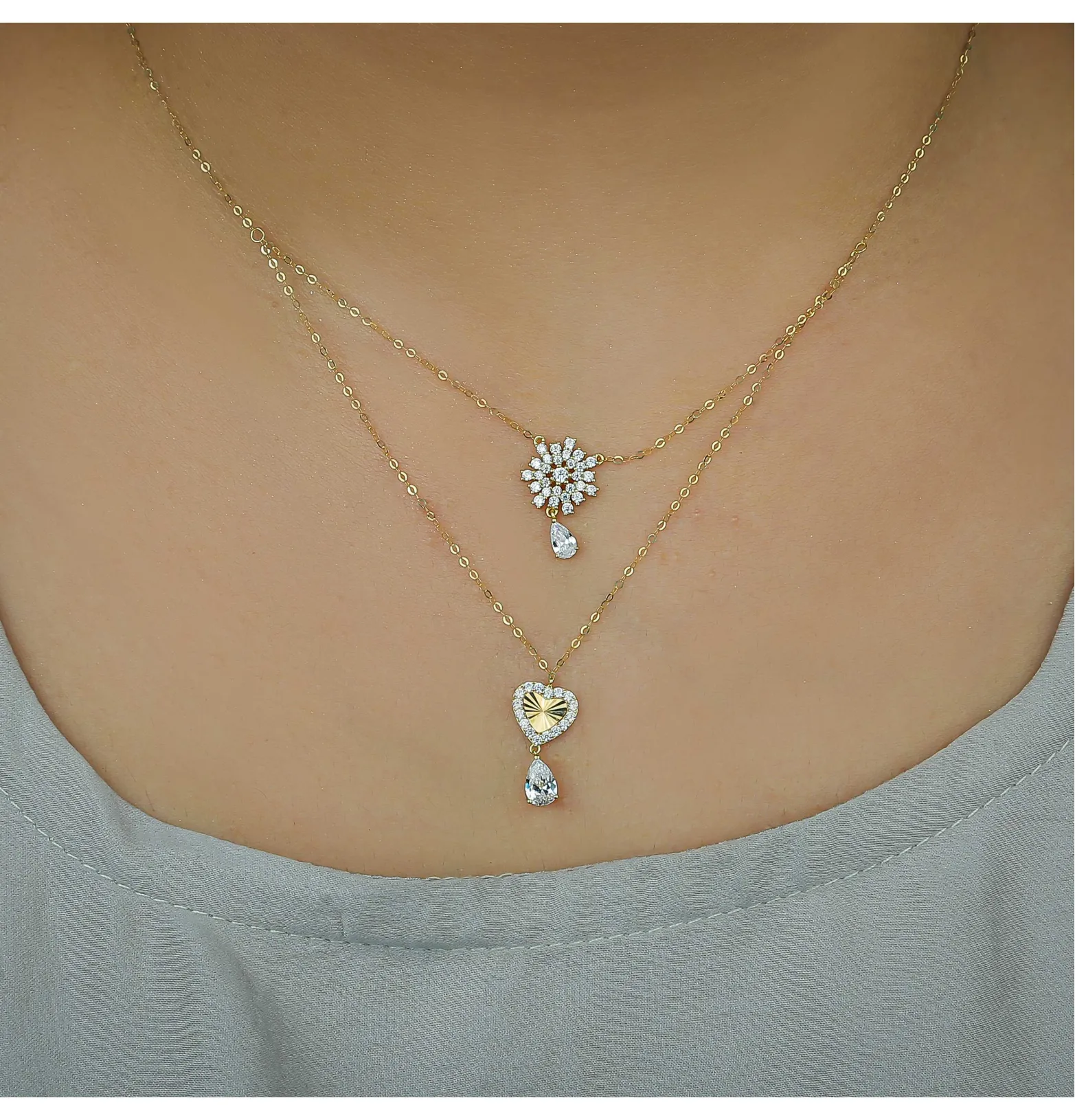 18 karat gold choker, made in Turkey