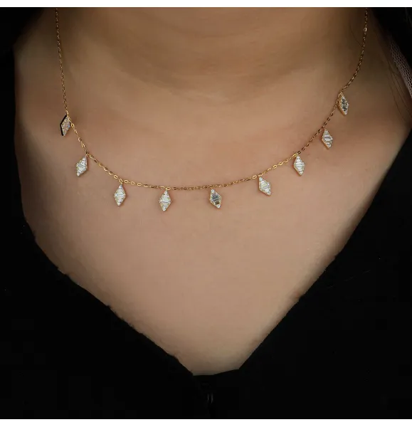 18 karat gold choker, made in Turkey