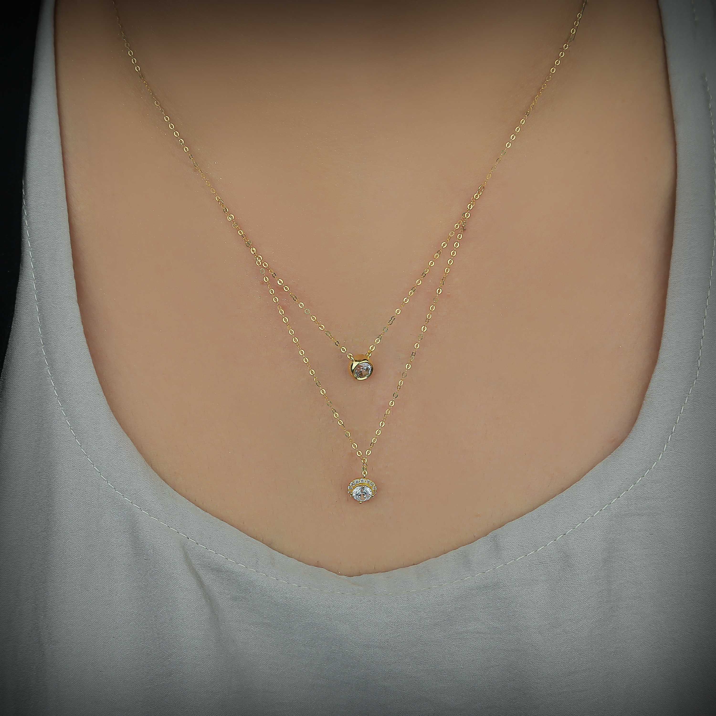 18 karat gold choker, made in Turkey