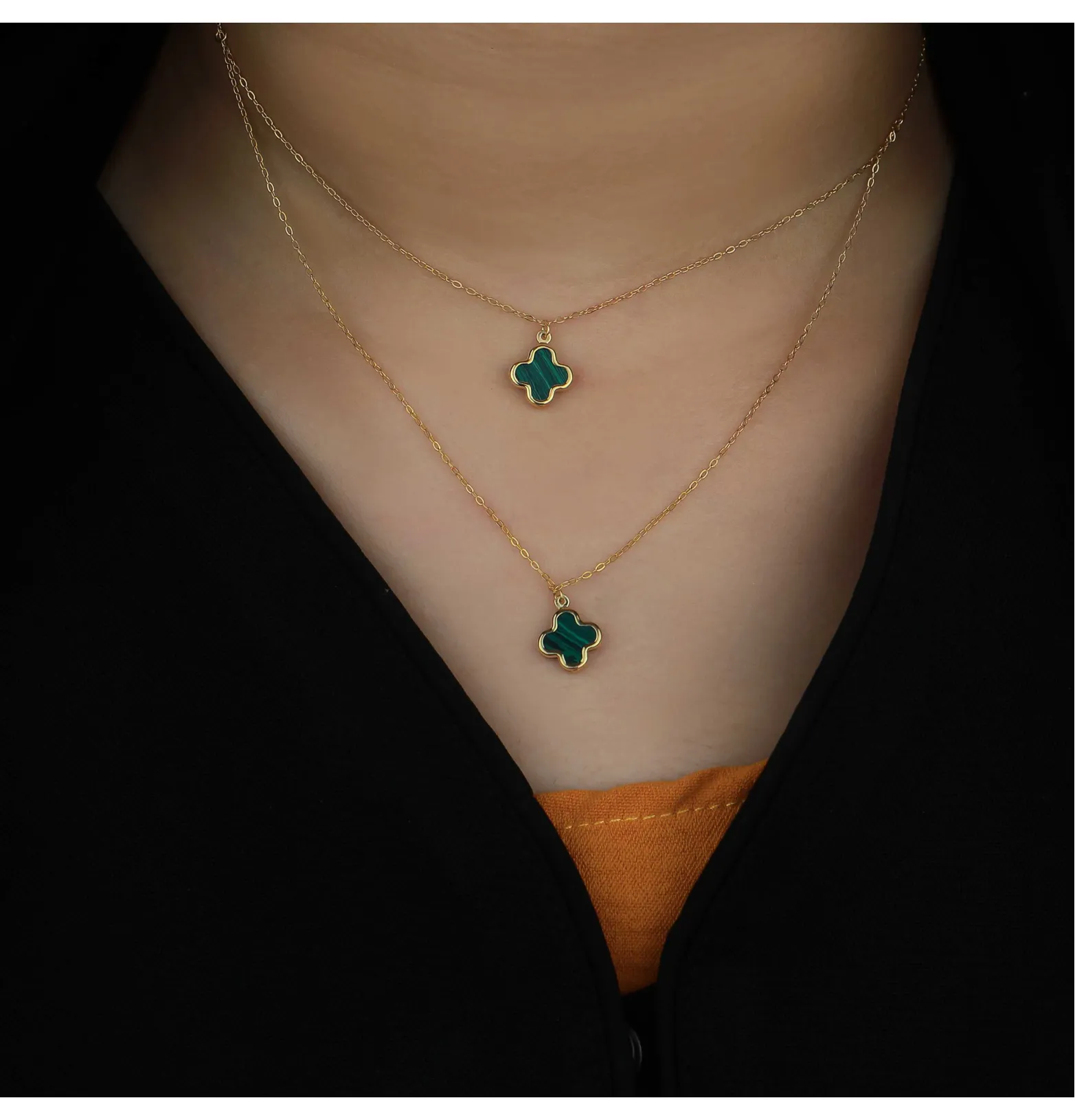 Van Cleef 18k gold choker, made in Turkey