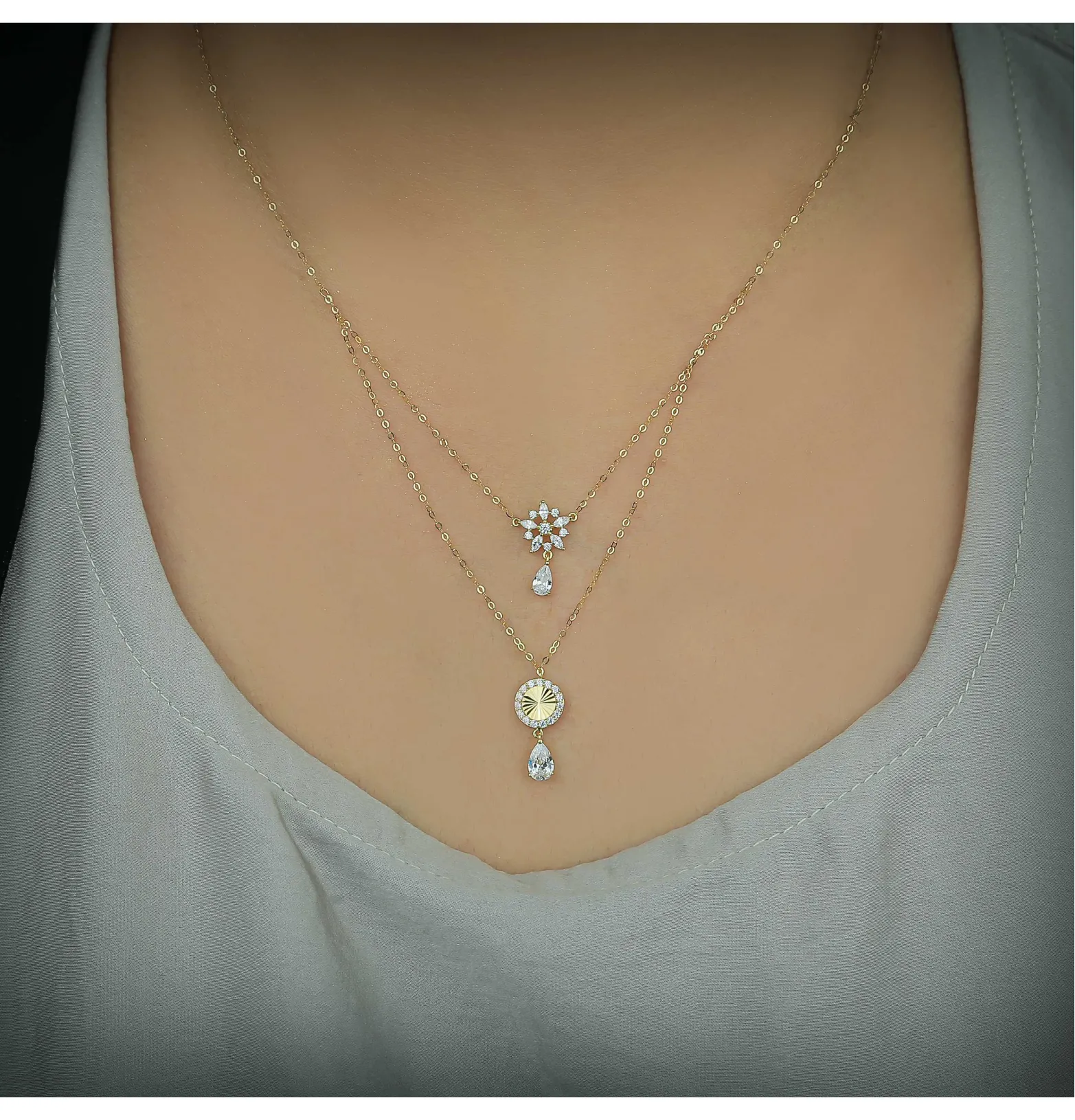 18 karat gold choker, made in Turkey