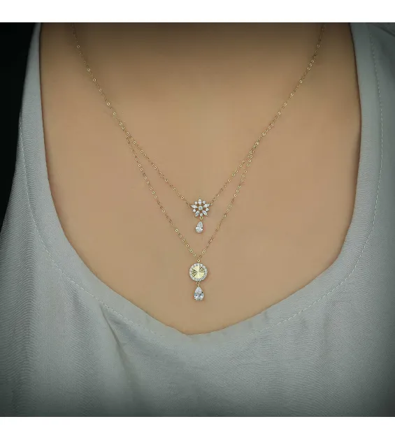 18 karat gold choker, made in Turkey