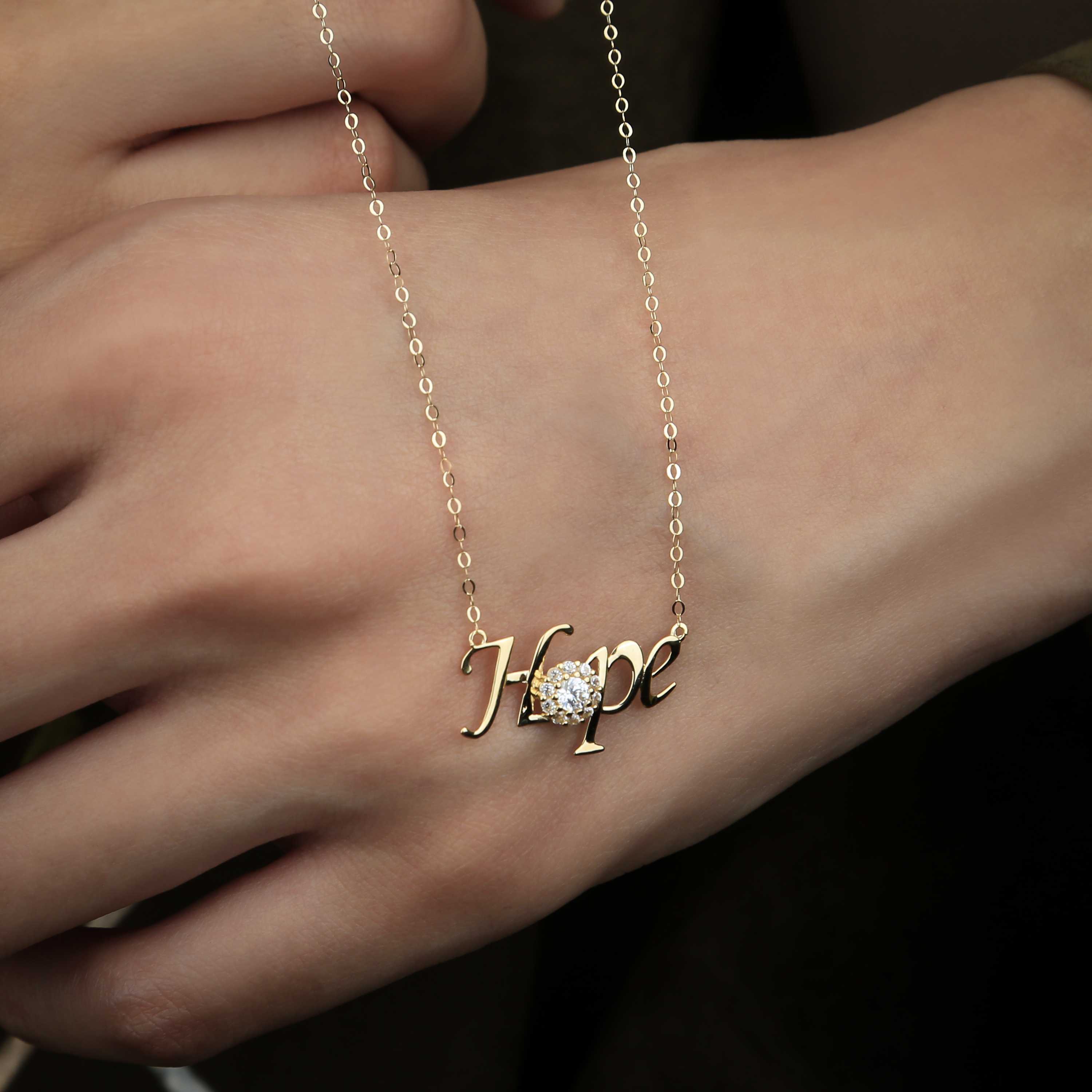 18 karat gold choker, made in Turkey