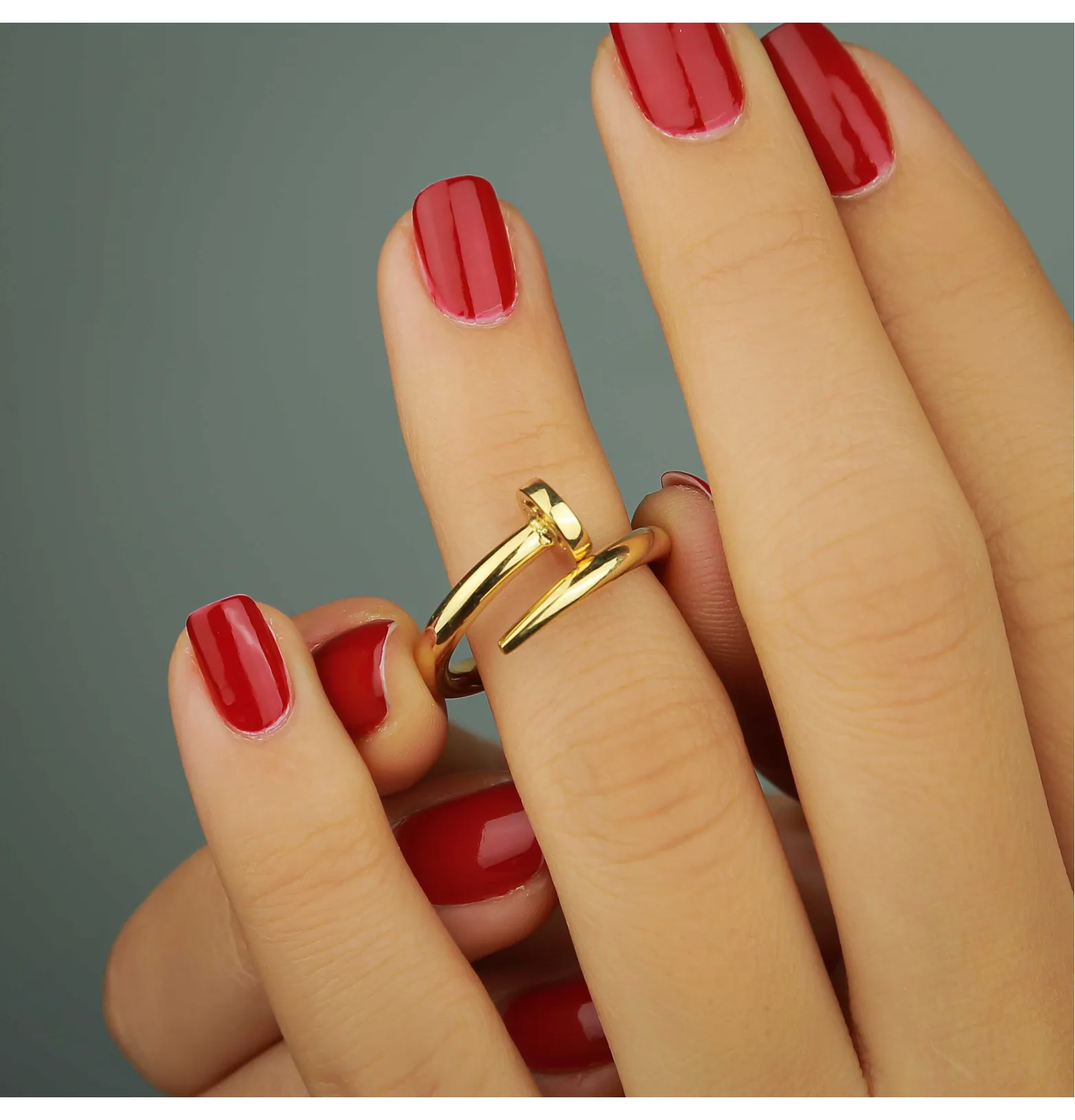 18 karat nail ring, made in Turkey
