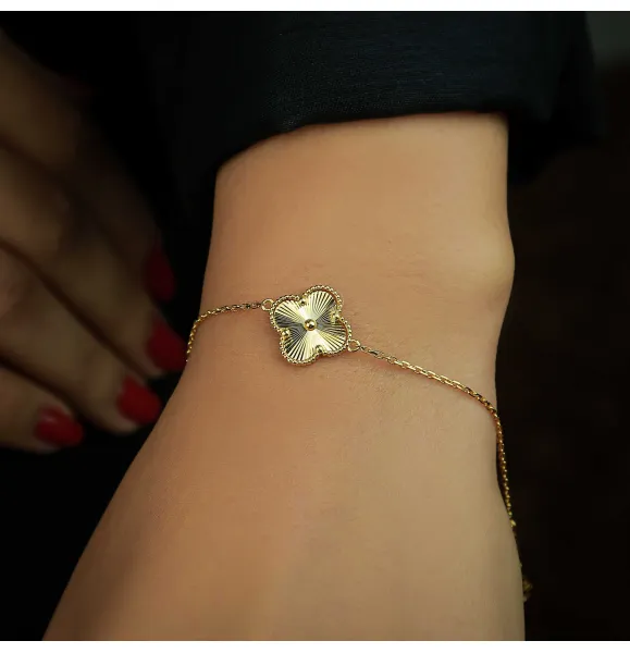 Van Cleef bracelet, 18-karat gold, made in Turkey