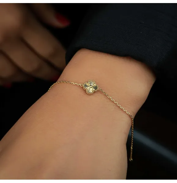 Van Cleef bracelet, 18-karat gold, made in Turkey