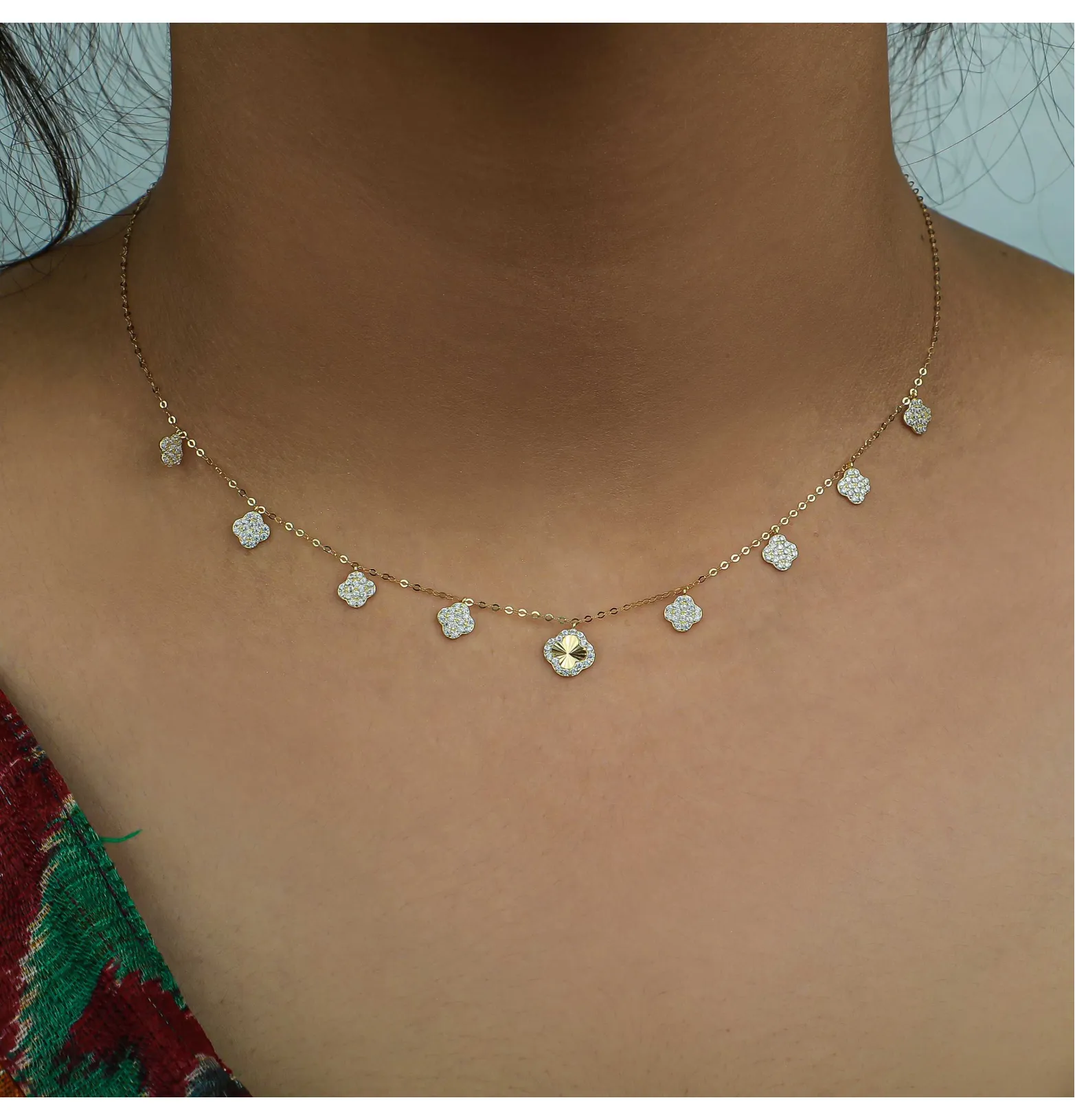 18 karat gold choker, made in Turkey