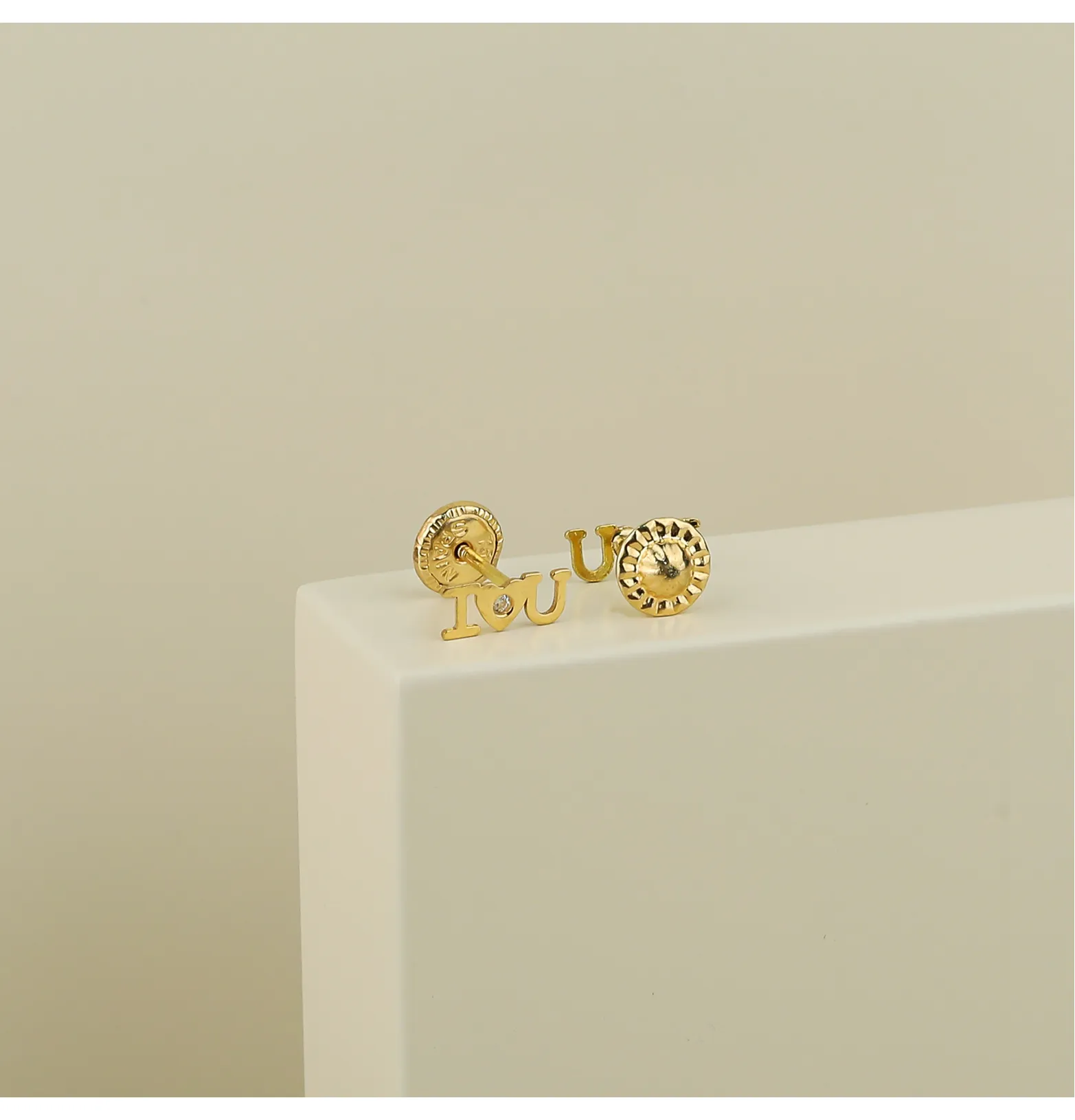 18 karat gold net ring suitable for children, made in Spain