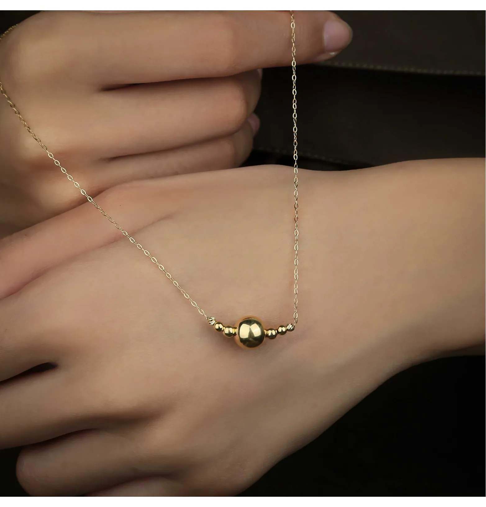 18 karat gold choker, Italian made