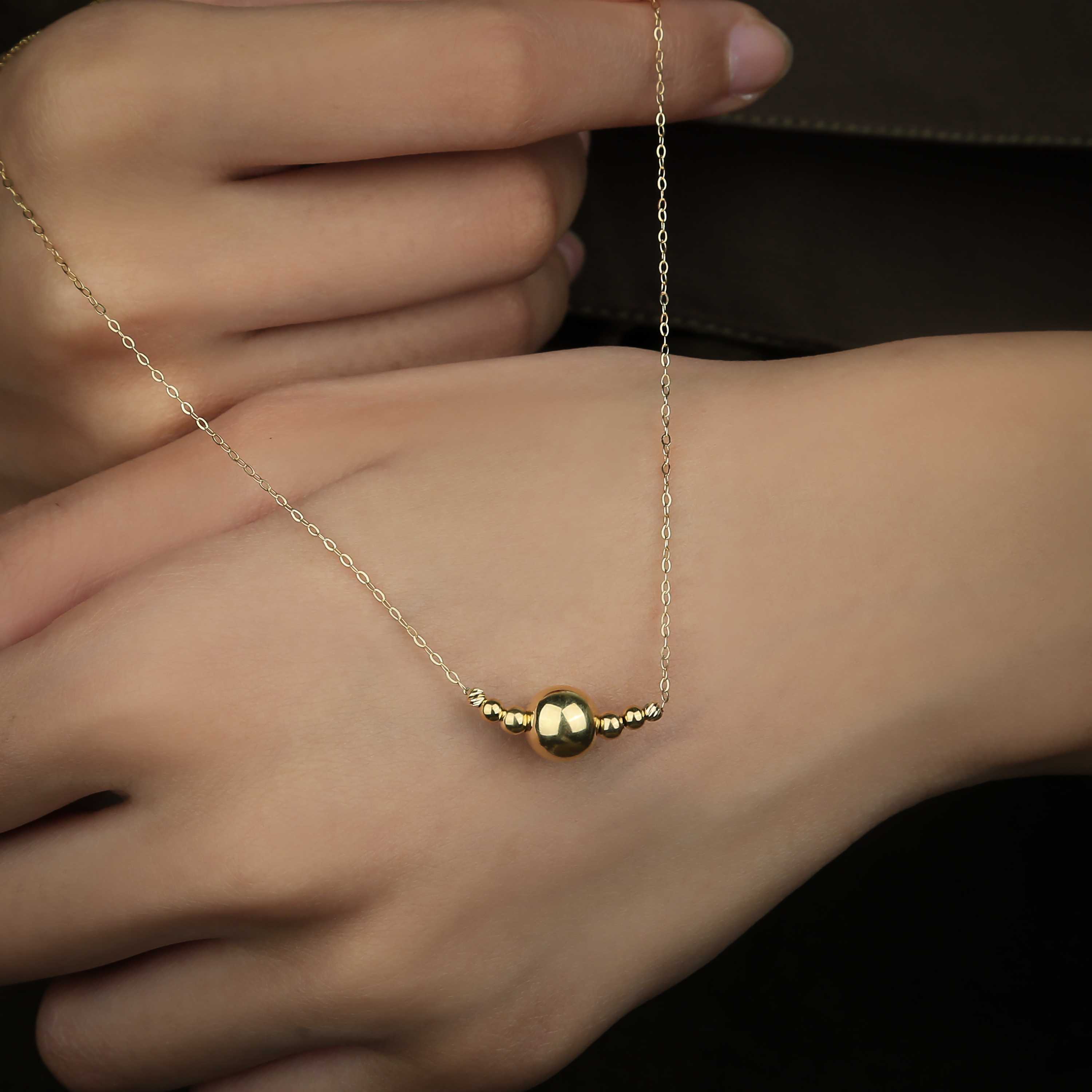 18 karat gold choker, Italian made