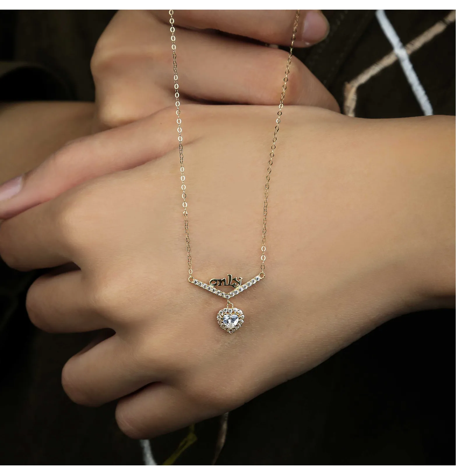 18 karat gold choker, made in Turkey