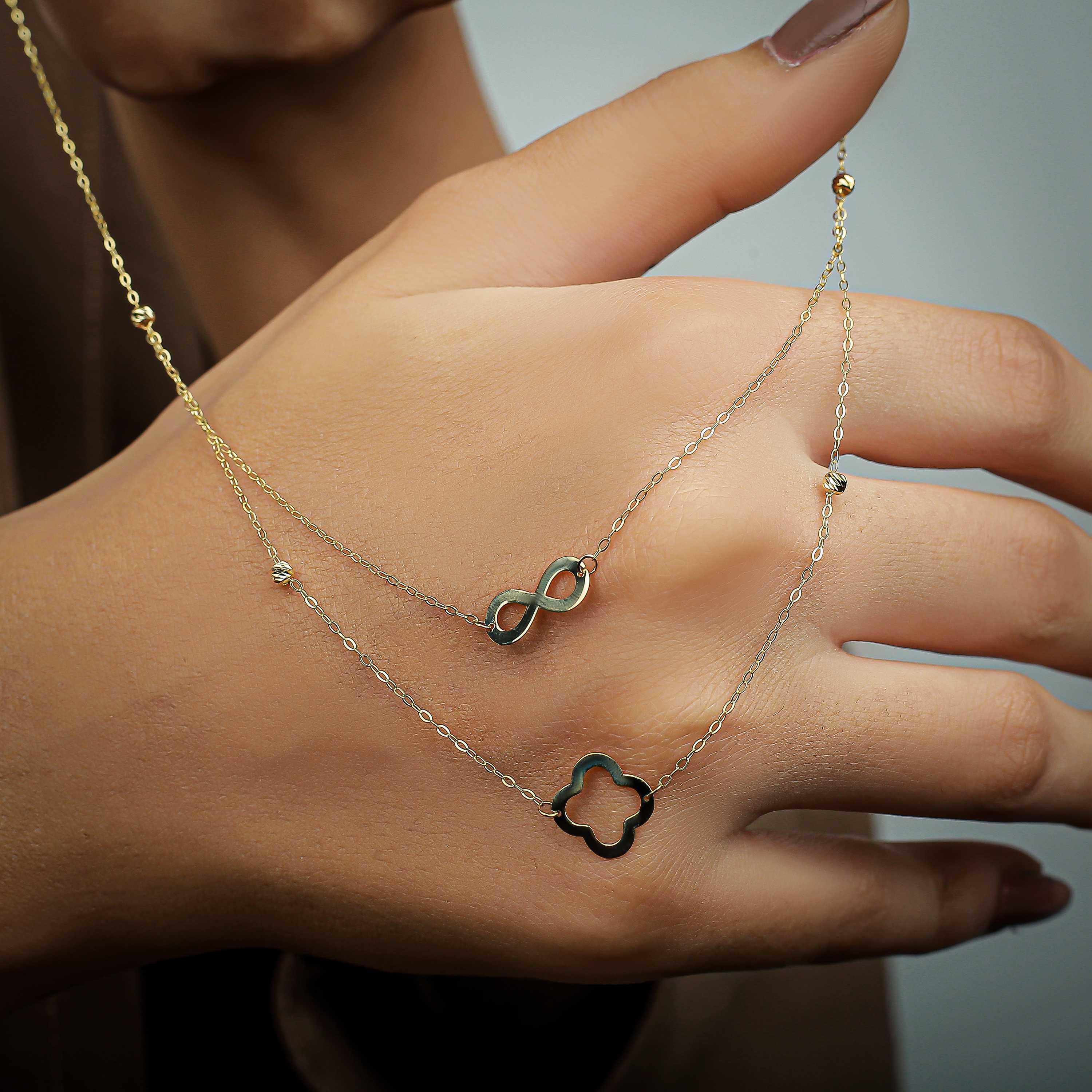 18 karat gold choker, made in Turkey