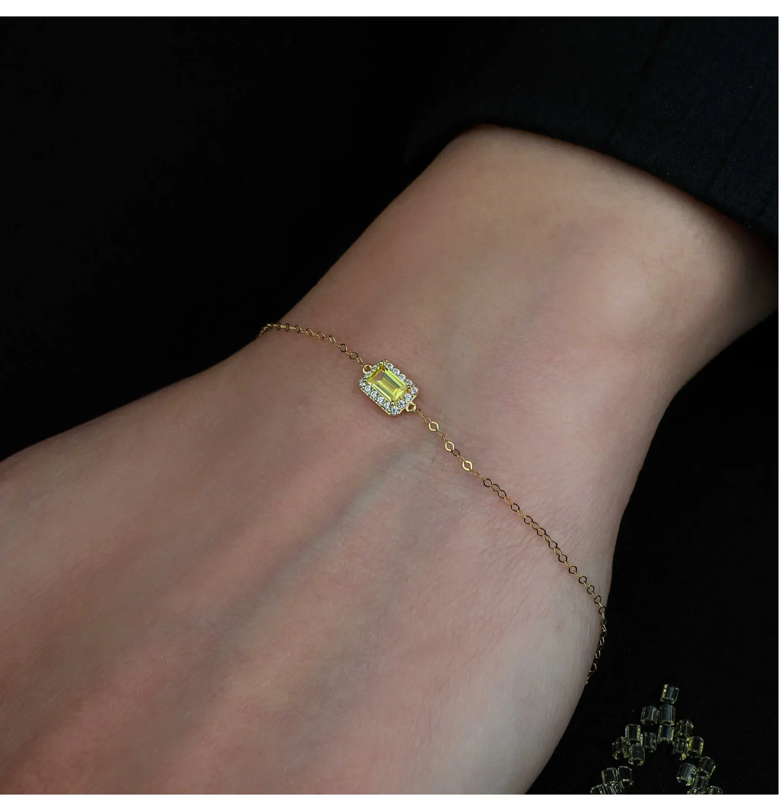 18 karat gold bracelet, made in Turkey