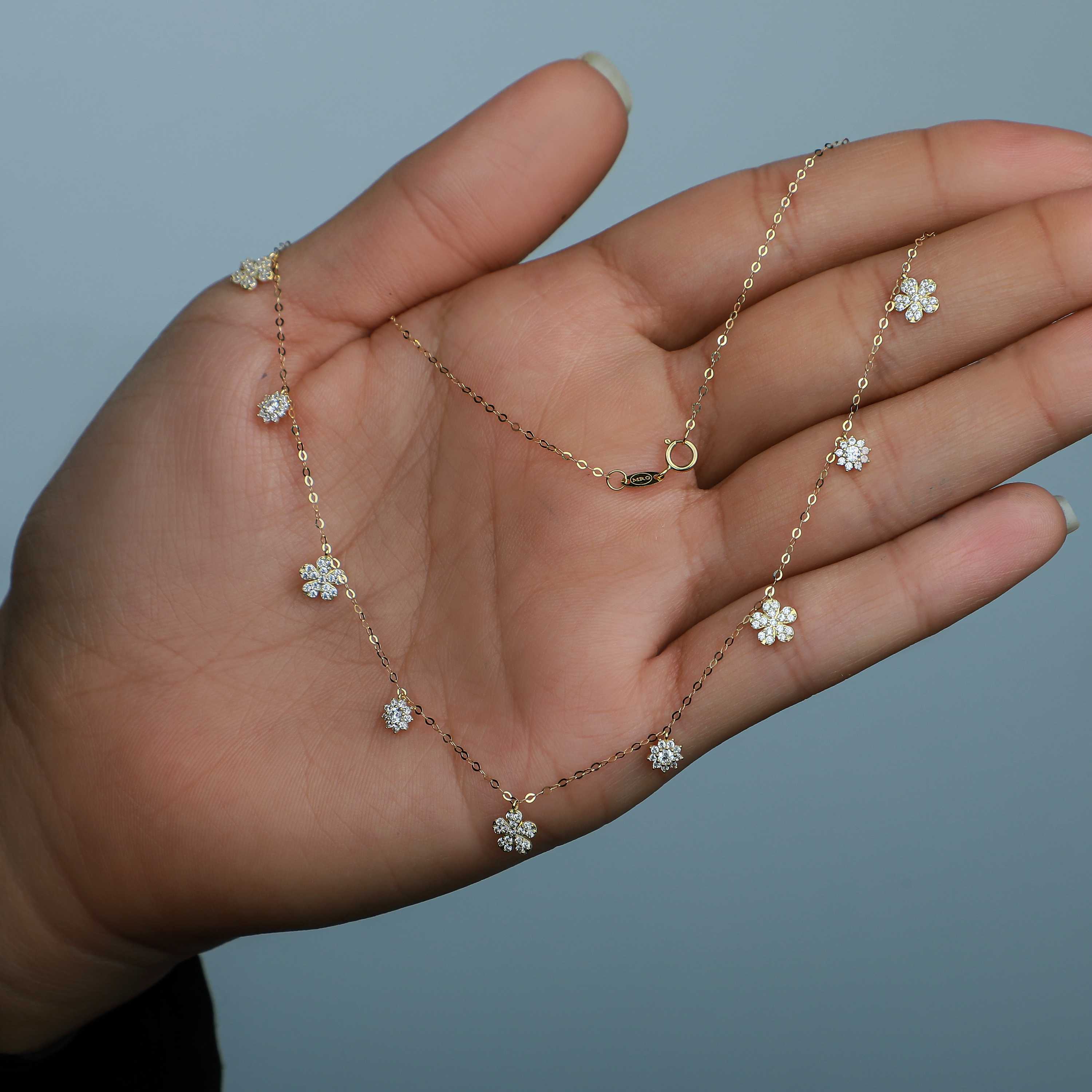 18 karat gold choker, made in Turkey