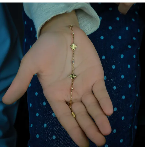 18-karat gold children's bracelet, made in Turkey