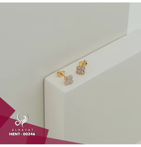 18 karat gold earrings, made in Turkey