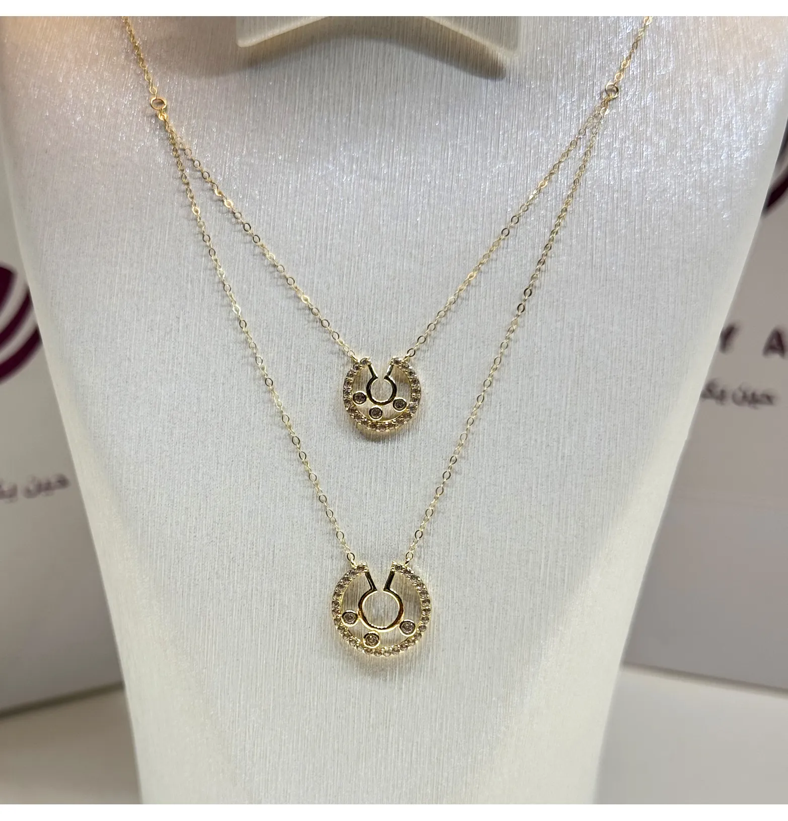 18 karat gold choker, made in Turkey