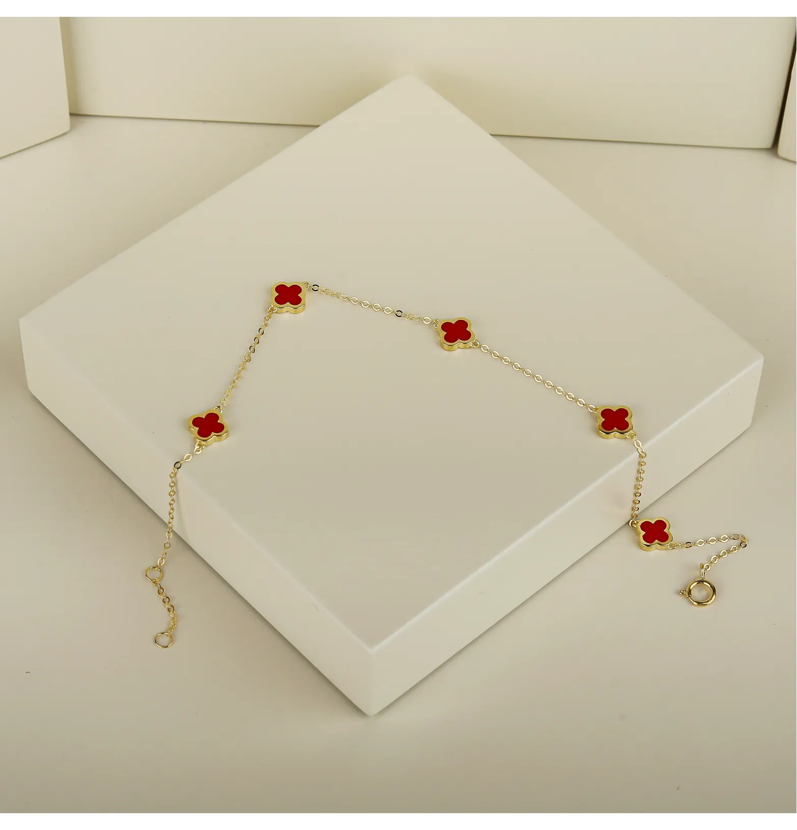 18 karat gold bracelet, made in Turkey